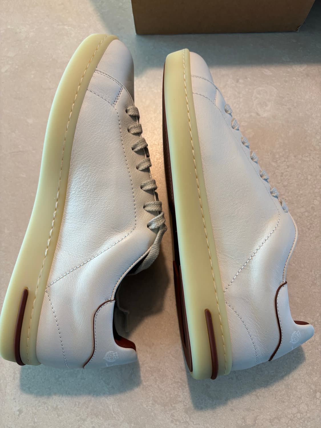 [판매] 로로피아나 트래블러 워크 프라임 카프 스니커즈 (Travelle 상품이미지5