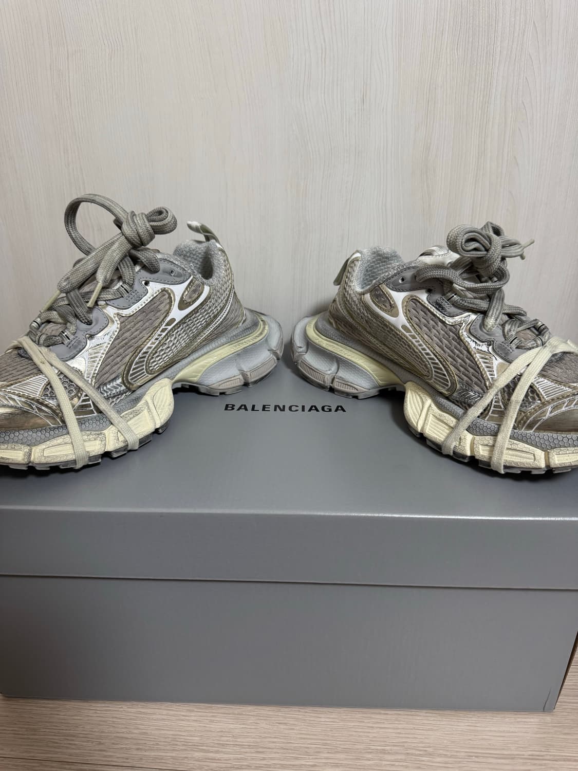 (40) 발렌시아가 3xl 에그쉘 새상품급 백화점판 상품이미지2