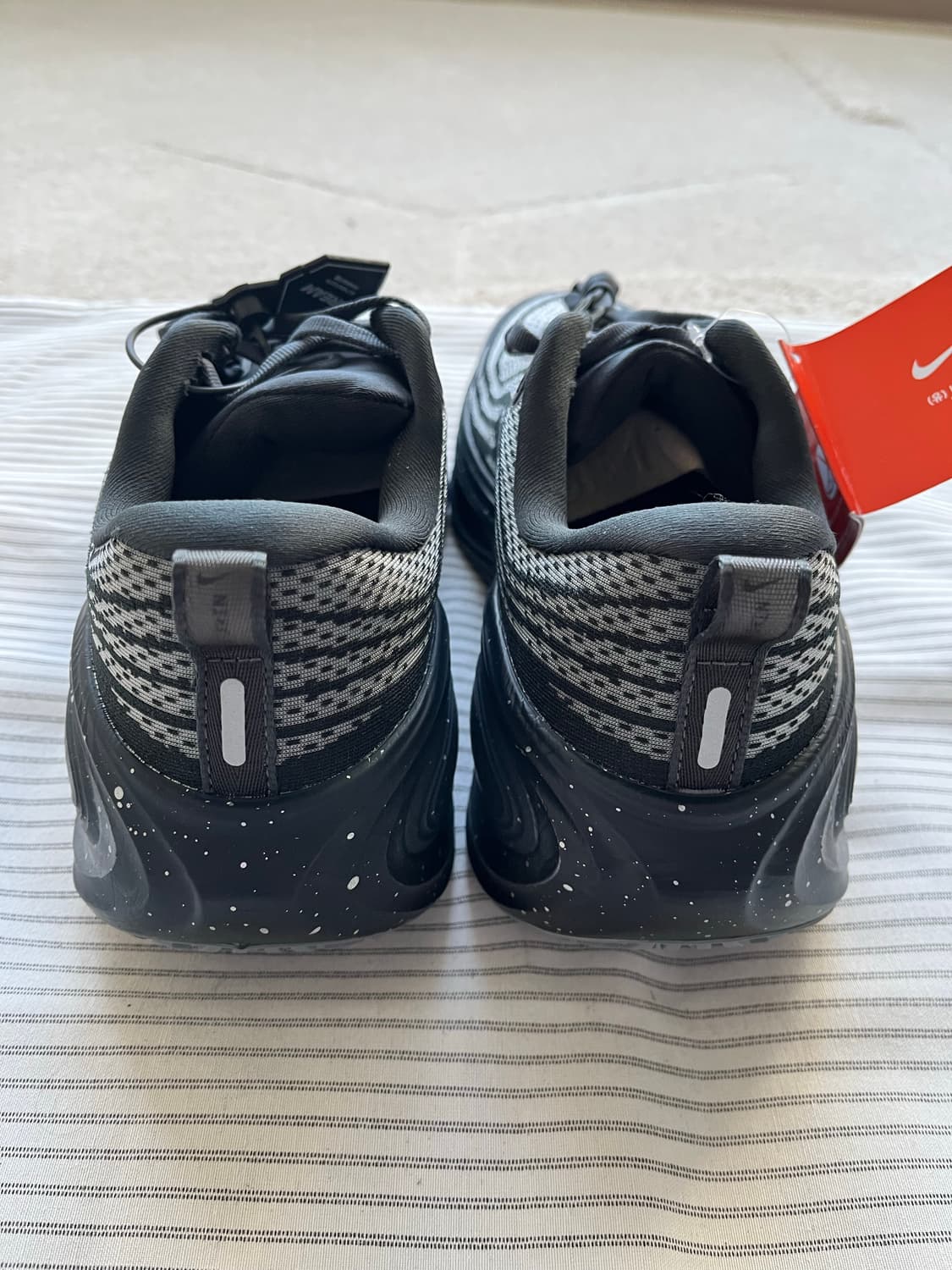 나이키 러닝 보메로 플러스 스펙클 새상품 (265-275) 상품이미지7