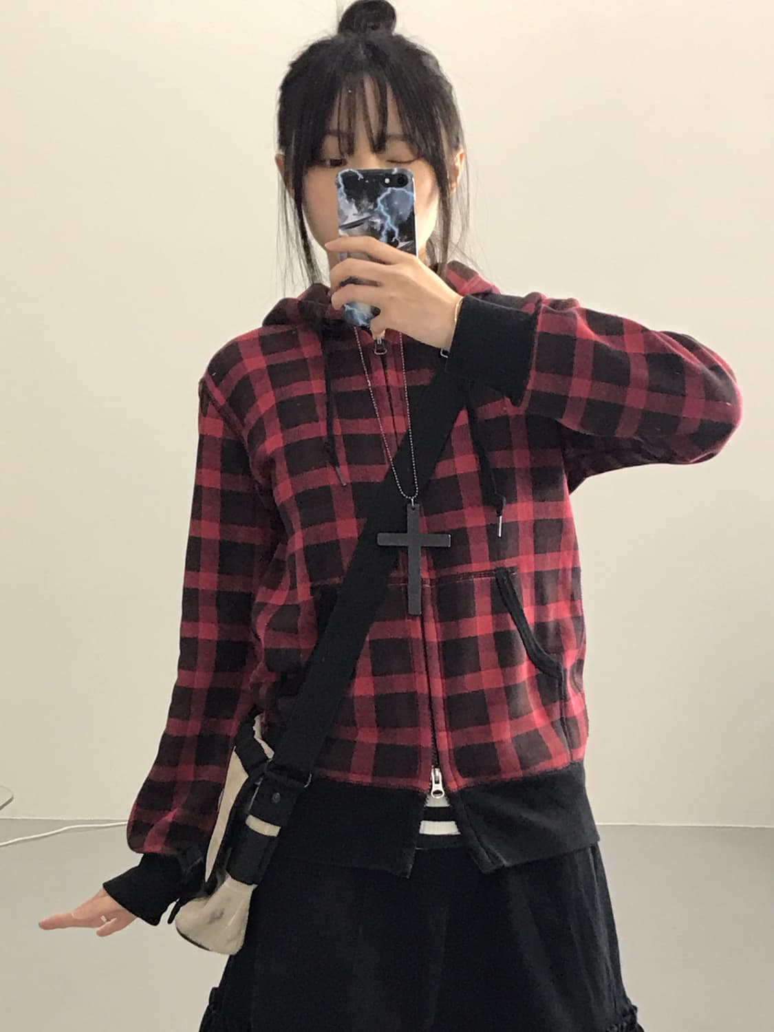 Uniqlo Checked Zip Up Hoodies 상품이미지2