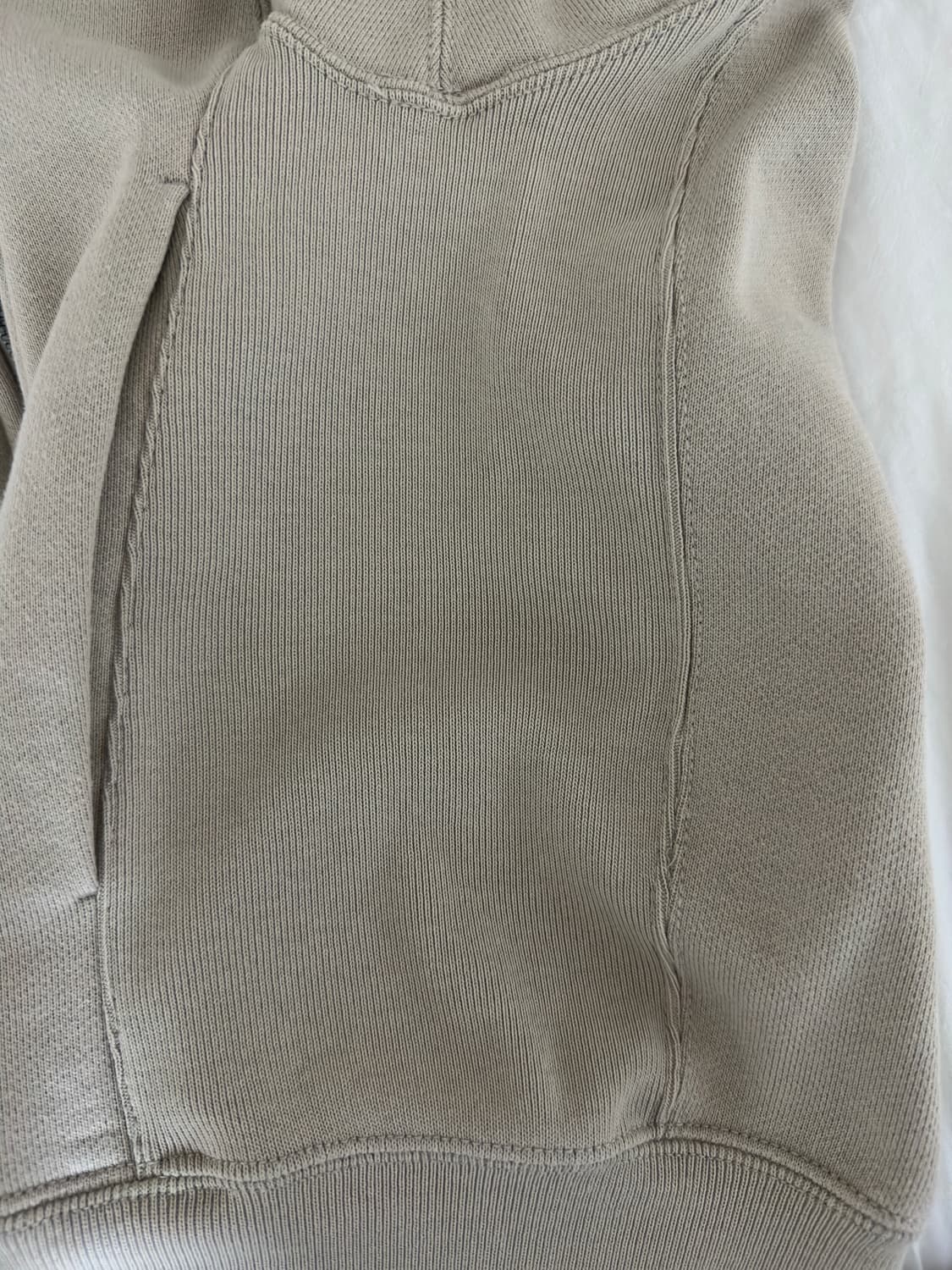 Uniqlo x JW anderson 25ss 베이지 후드집업 상품이미지6