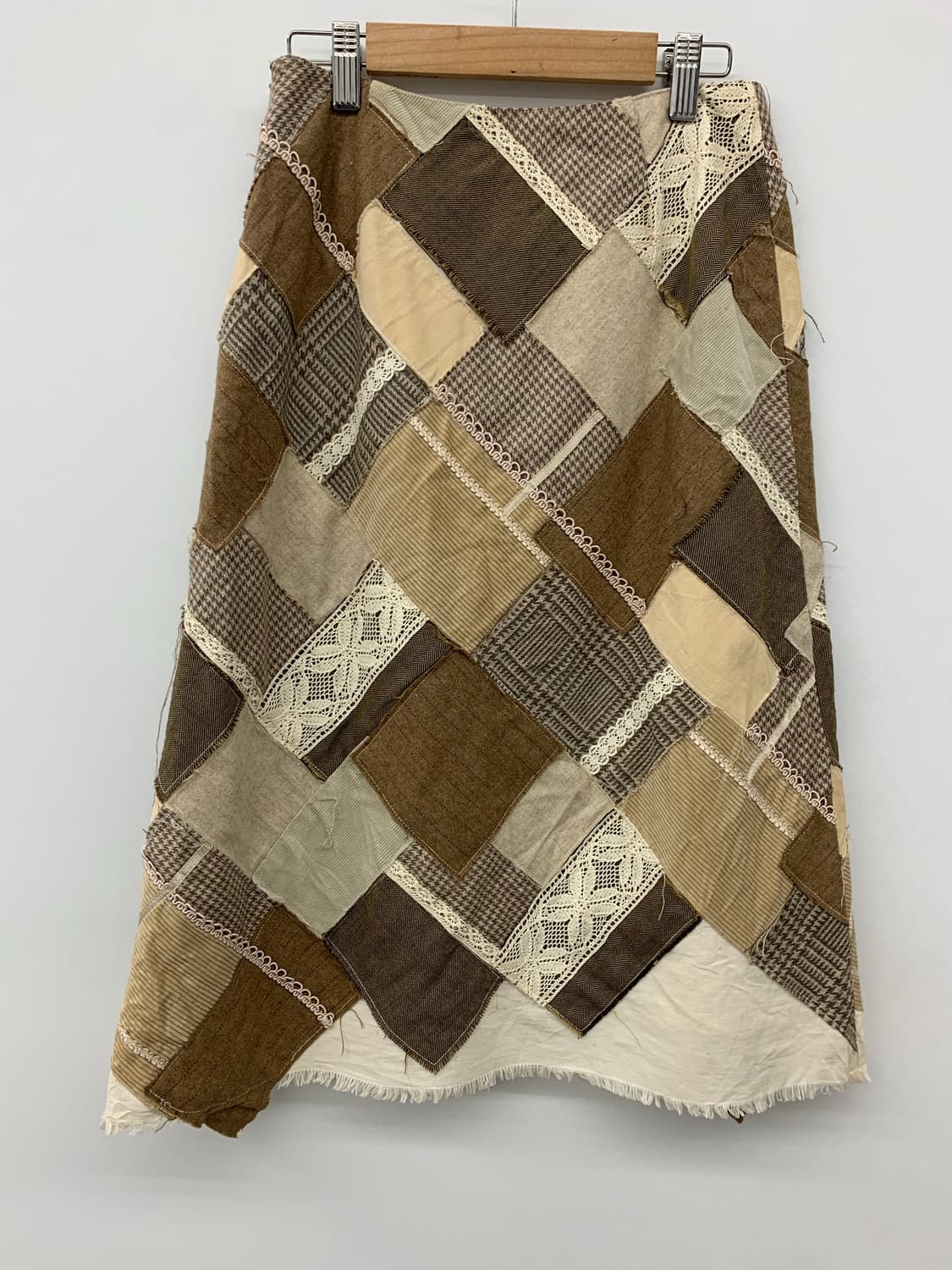 모리 패치워크 레이스 미디 스커트 상품이미지4