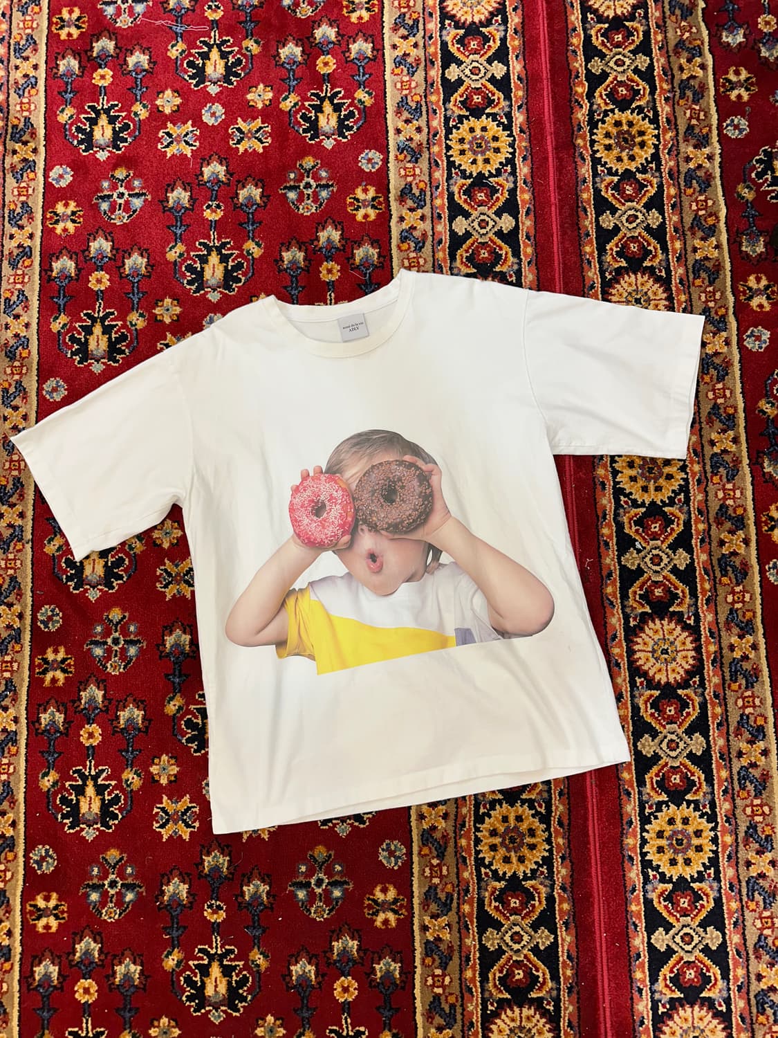 아크메드라비 ADLV 베이비페이스 화이트 도넛 반팔 티셔츠 상품이미지1