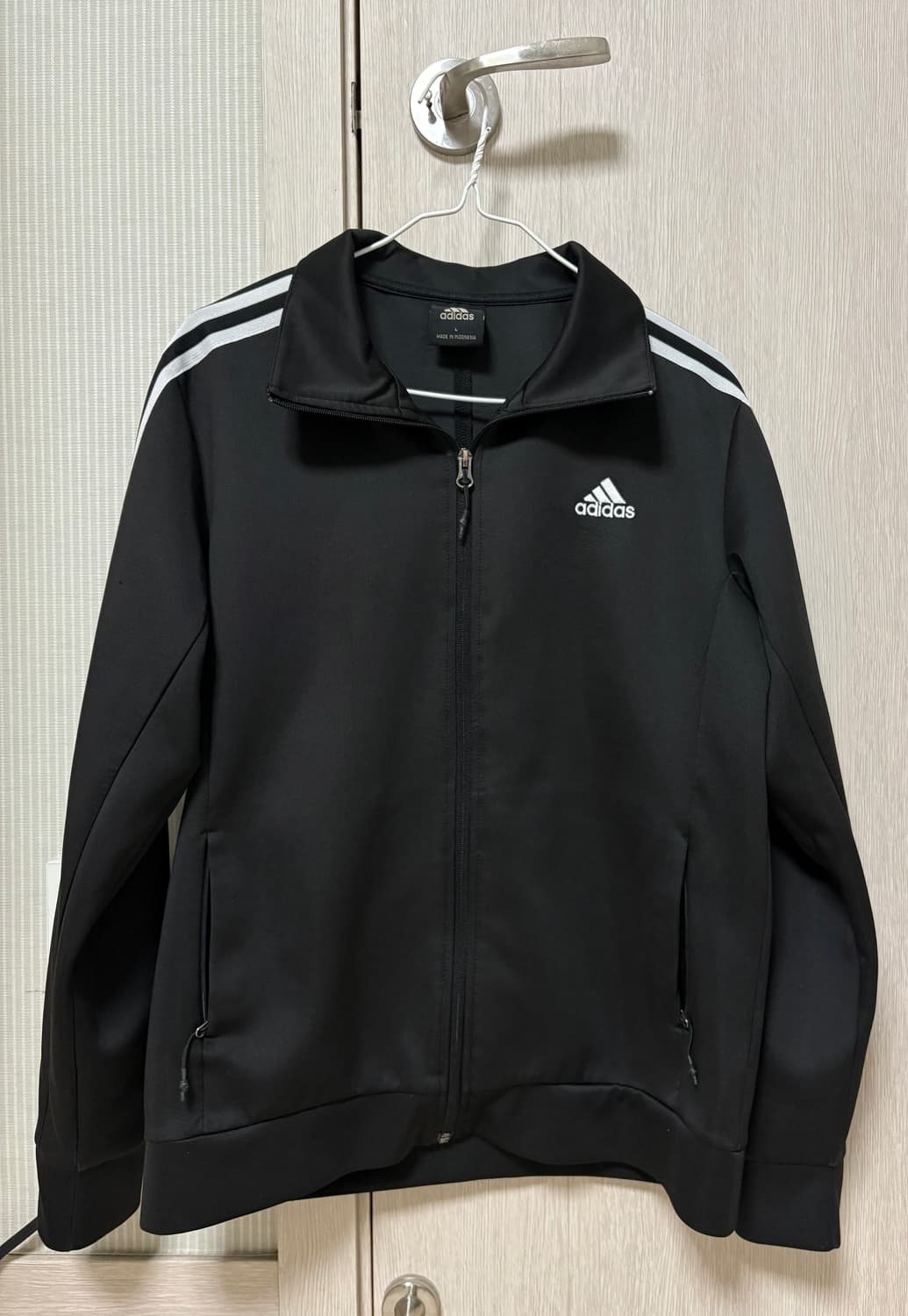 아디다스 블랙 져지 L 사이즈 판매합니다 상품이미지2
