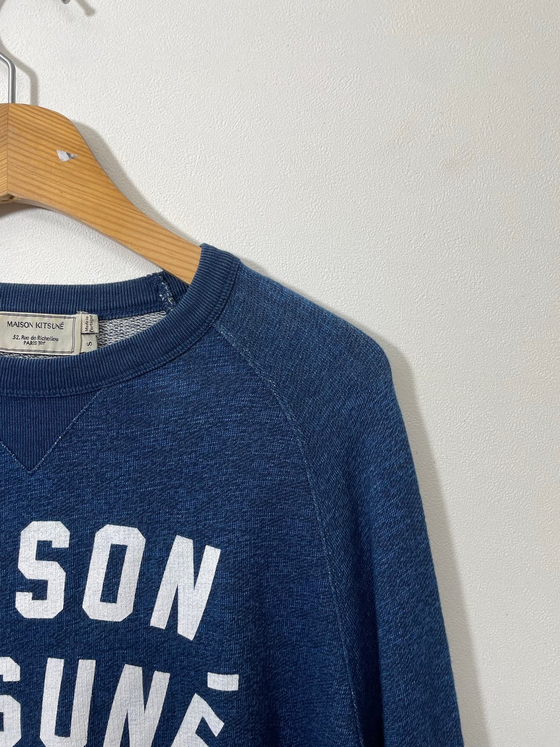 메종키츠네MaisonKitsune 빅로고맨투맨 S-M38 상품이미지3