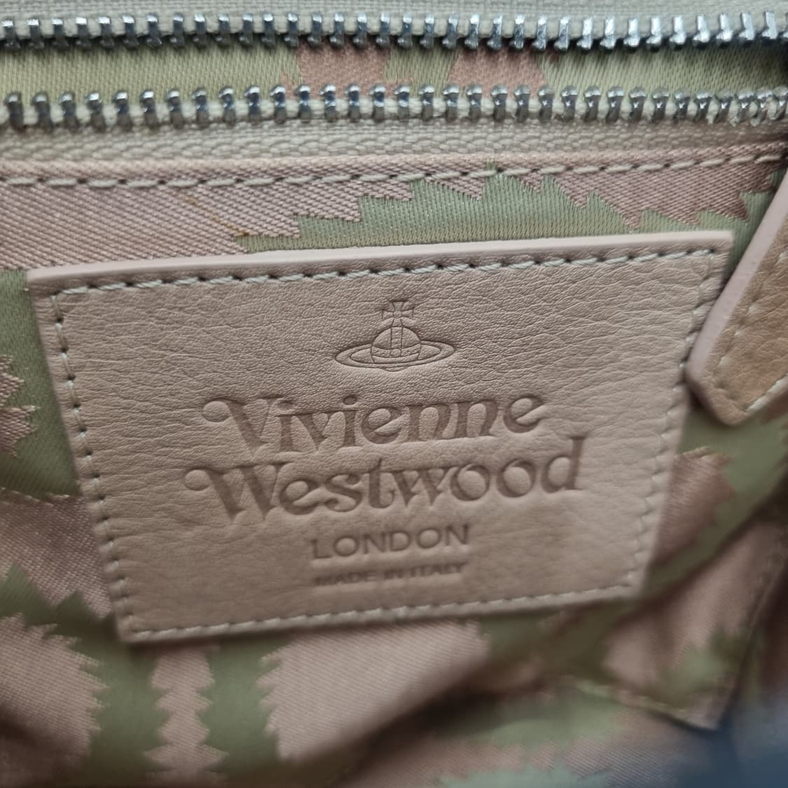 비비안 웨스트우드 힐라리 백팩 상품이미지3