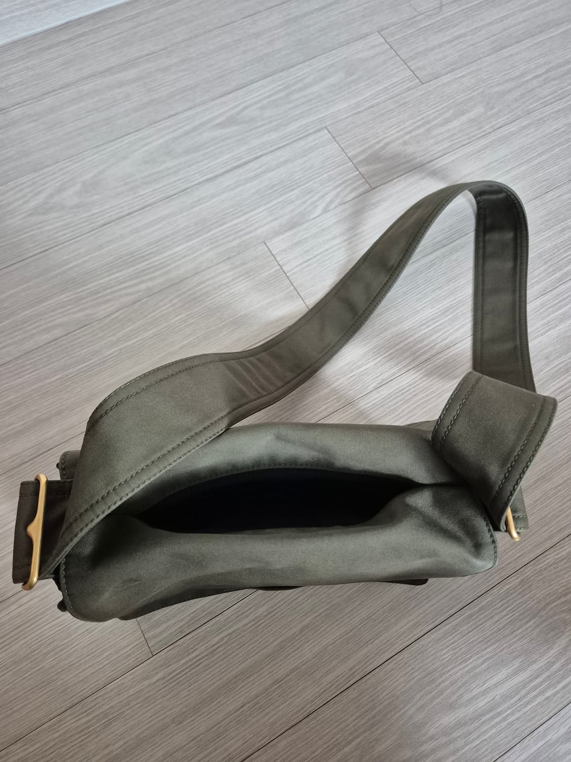 버버리 가방 상품이미지5