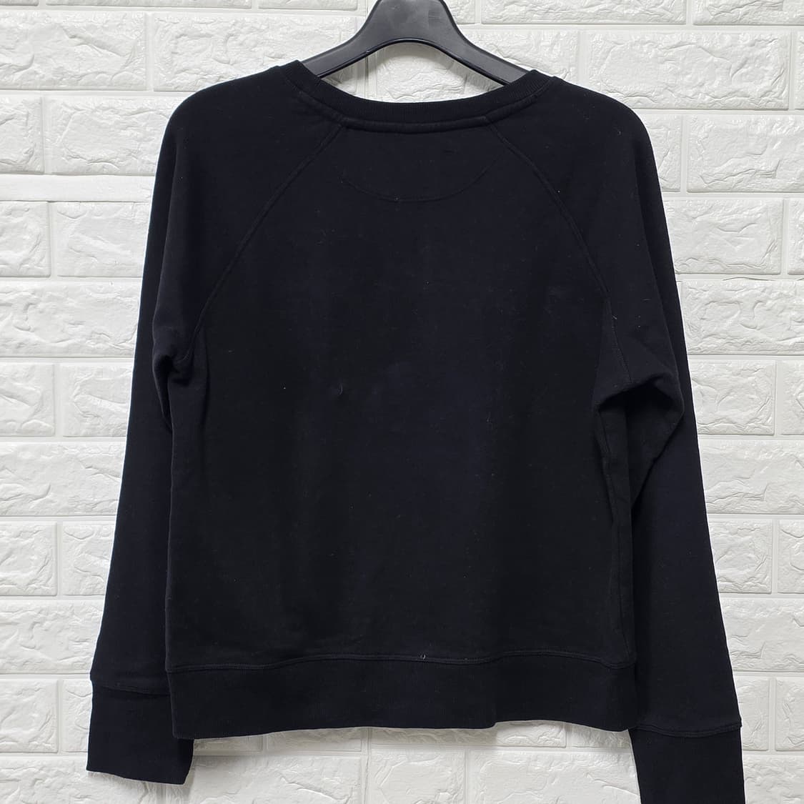 택포// DKNY Sport 블랙 맨투맨 M 상품이미지4