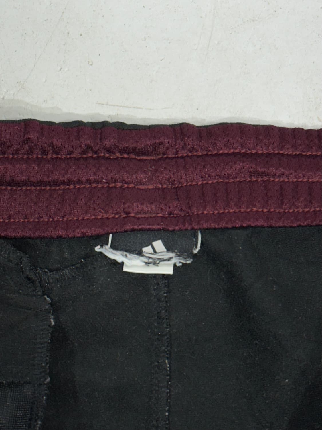 아디다스 와이드 블랙 버건디 스몰 로고 팬츠  상품이미지7