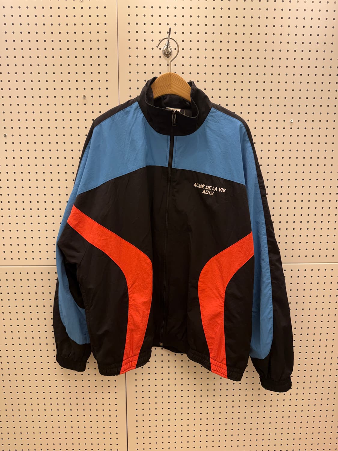 아크메드라비 배색 박시핏 나일론 바람막이 U32 상품이미지2