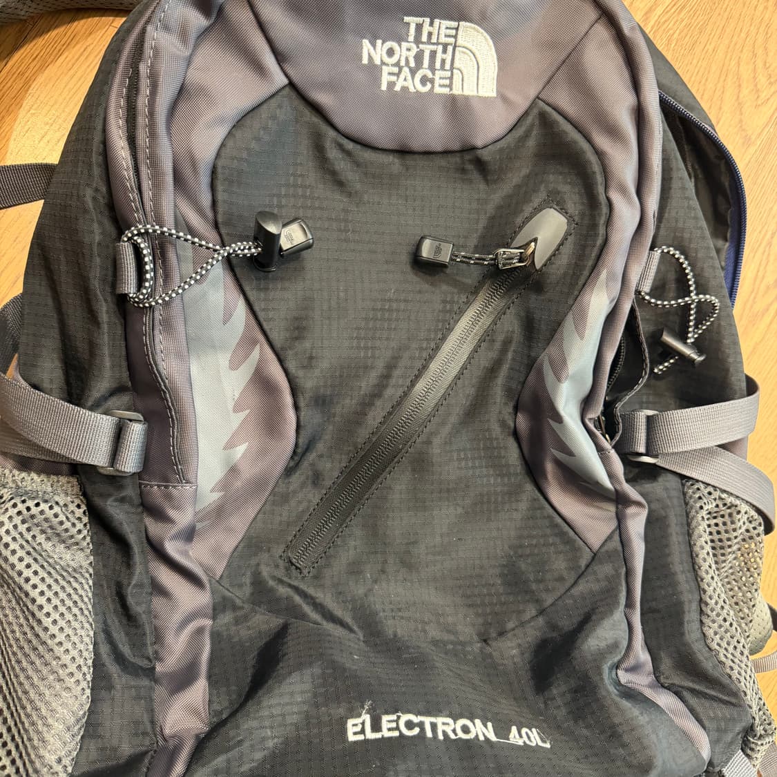 TNF 노스페이스 일렉트론 40L 백팩  상품이미지5