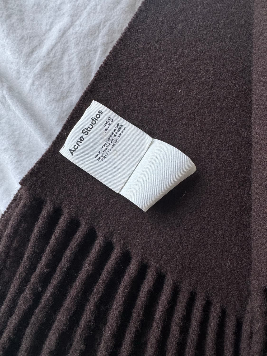 아크네스튜디오 상품이미지3