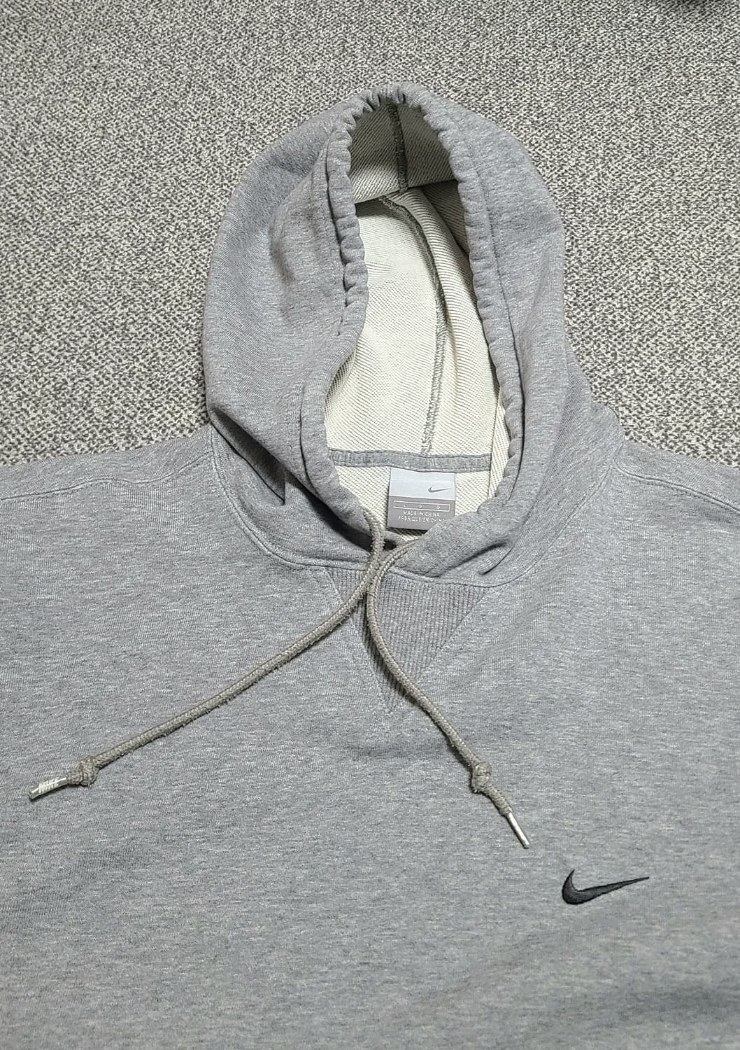 나이키 솔로 스우시 후드티 회색 100  L 상품이미지5