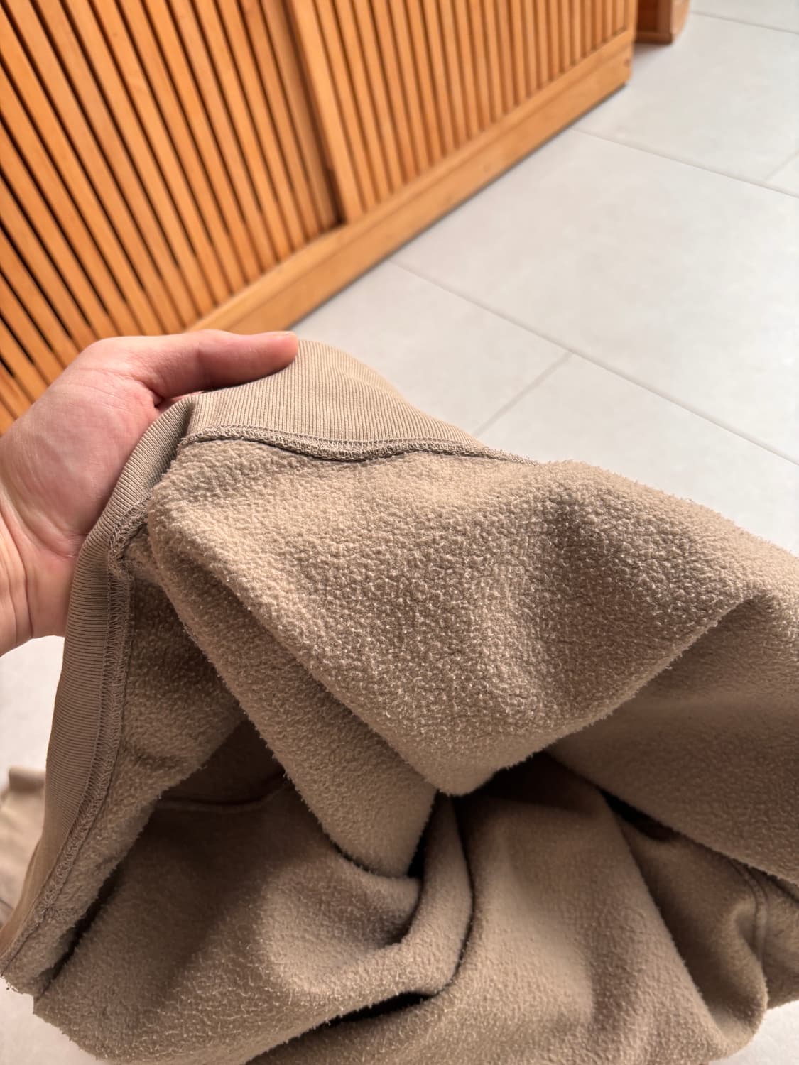 OUR LEGACY CROSS SWEAT Taupe Beige / 52 상품이미지6