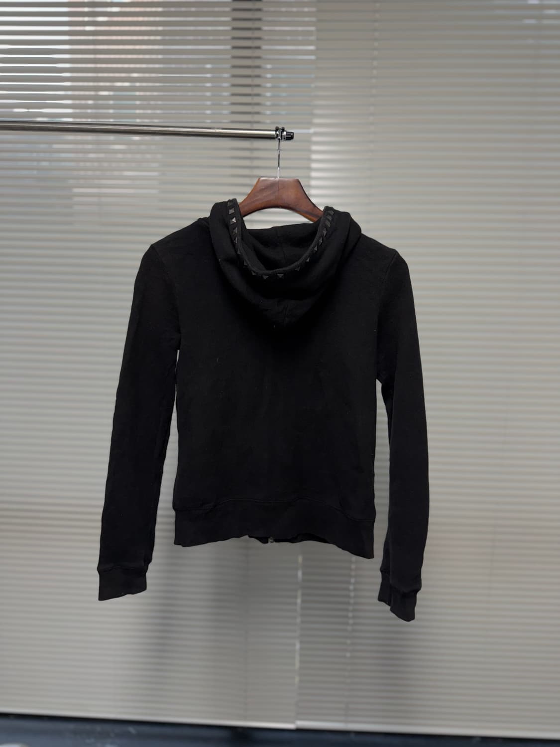 cutie beauty 스터드 후드 집업 상품이미지6