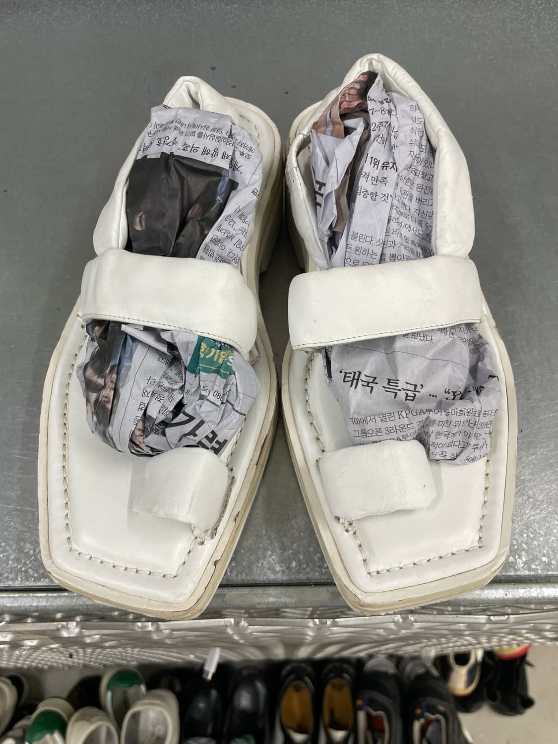 아크네 스튜디오 네미 화이트 샌들 38 상품이미지5