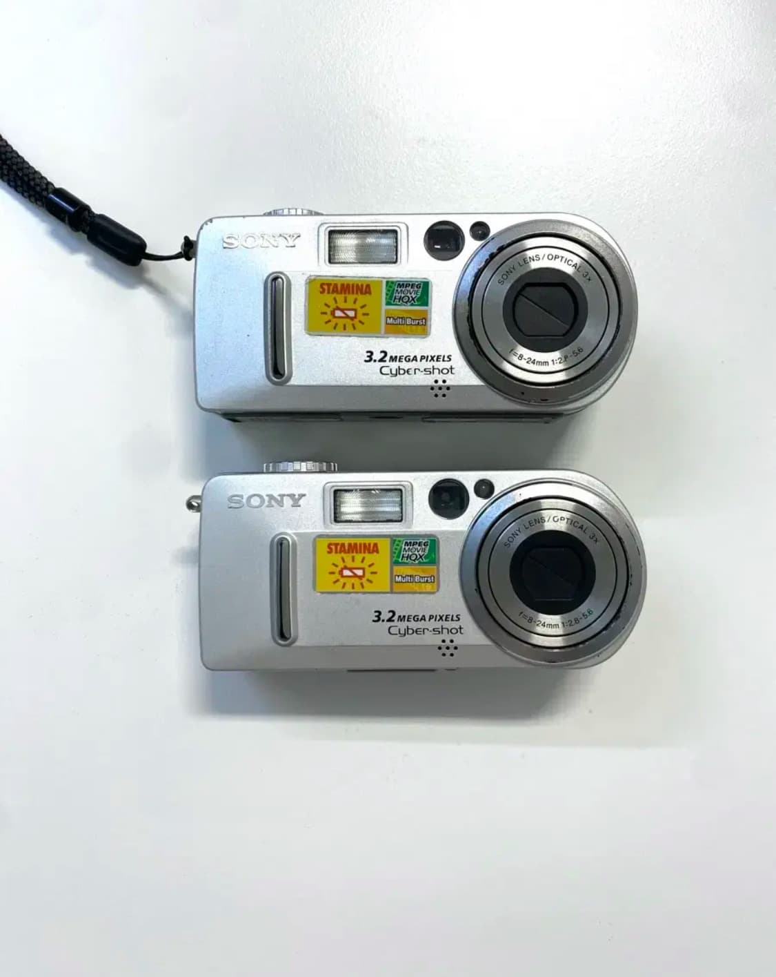 소니 사이버샷 DSC-P7 디지털 카메라 상품이미지1