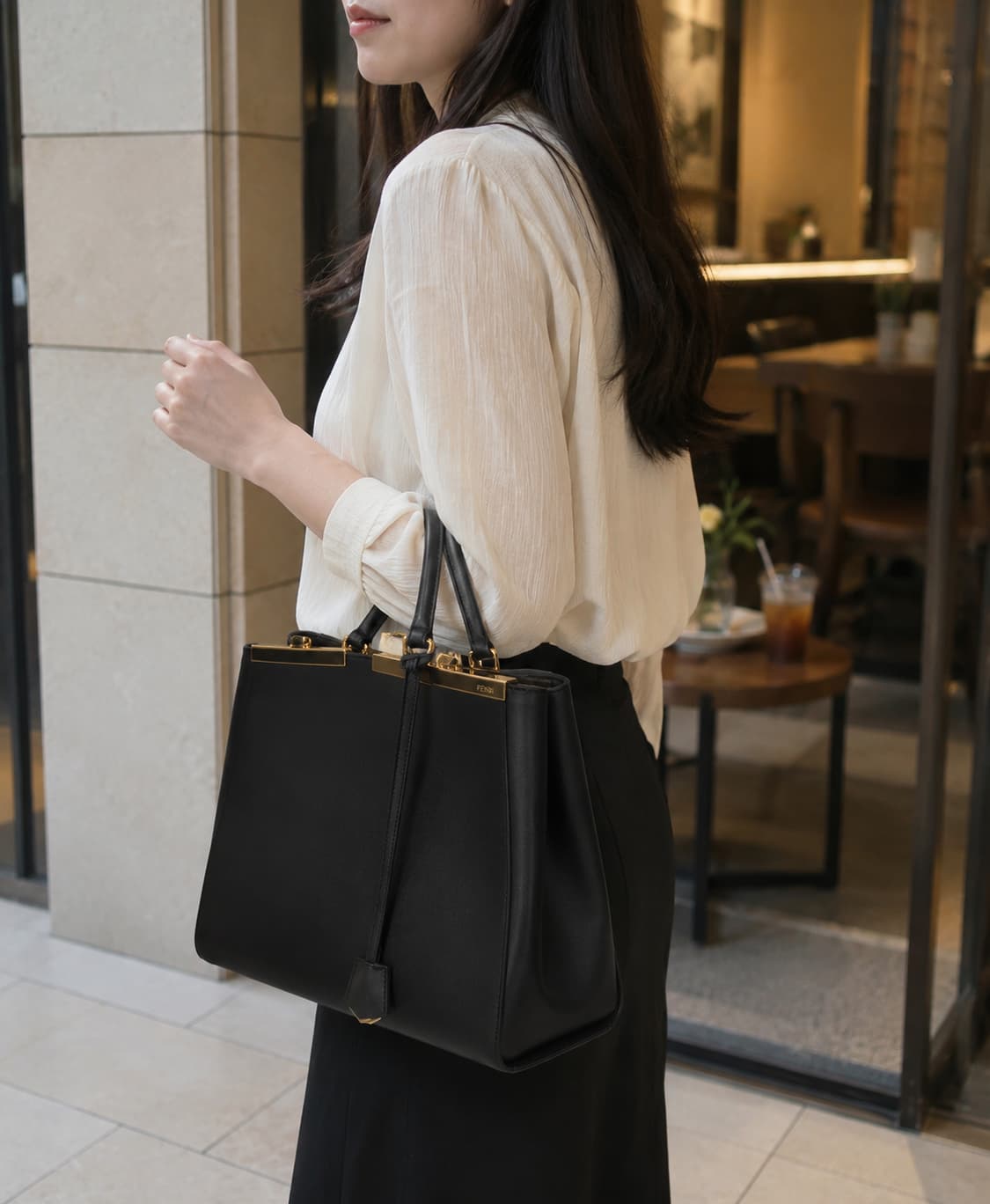 FENDI 펜디 투쥬르 토트백 상품이미지2