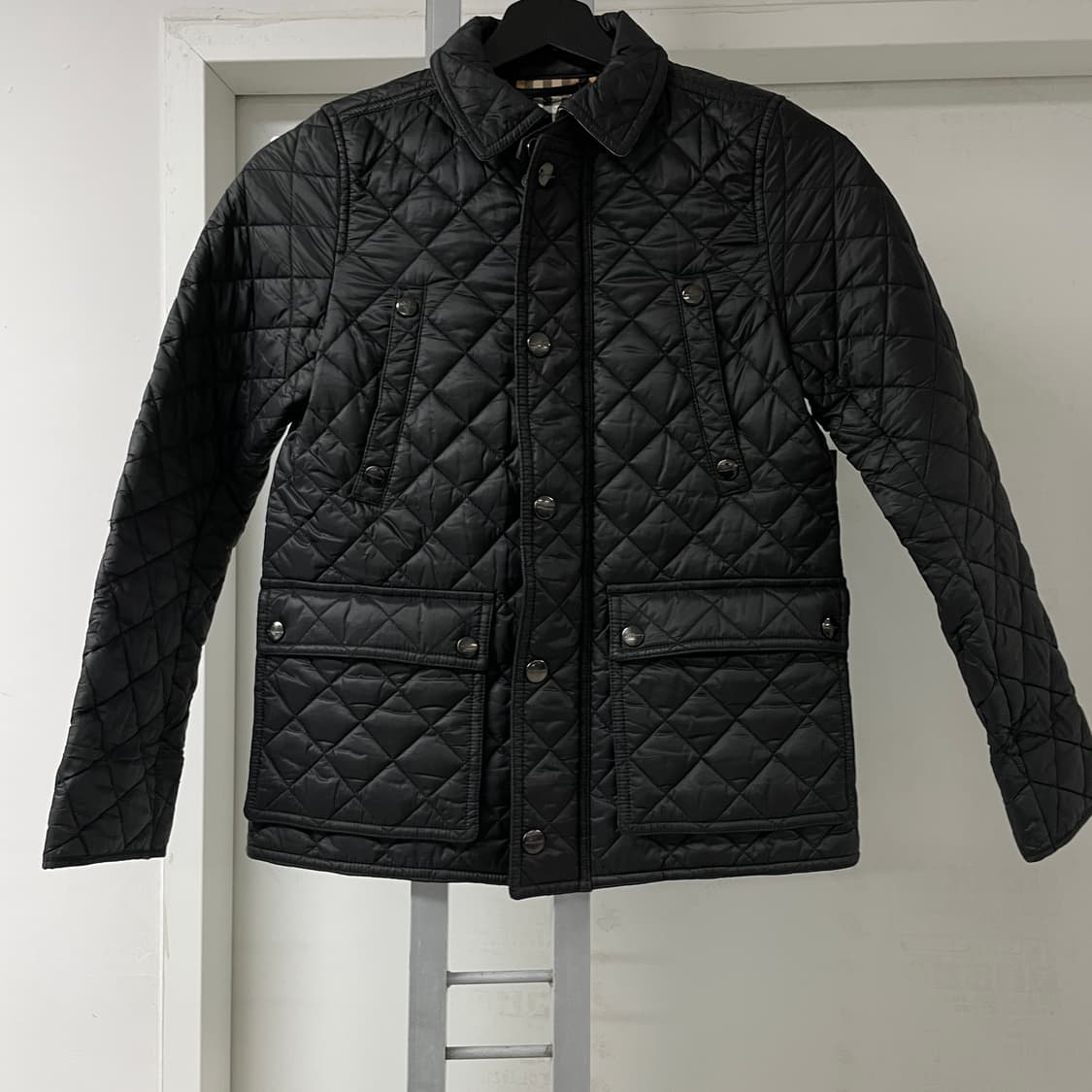 버버리 퀄팅 자켓 블랙 10Y(W) 상품이미지3