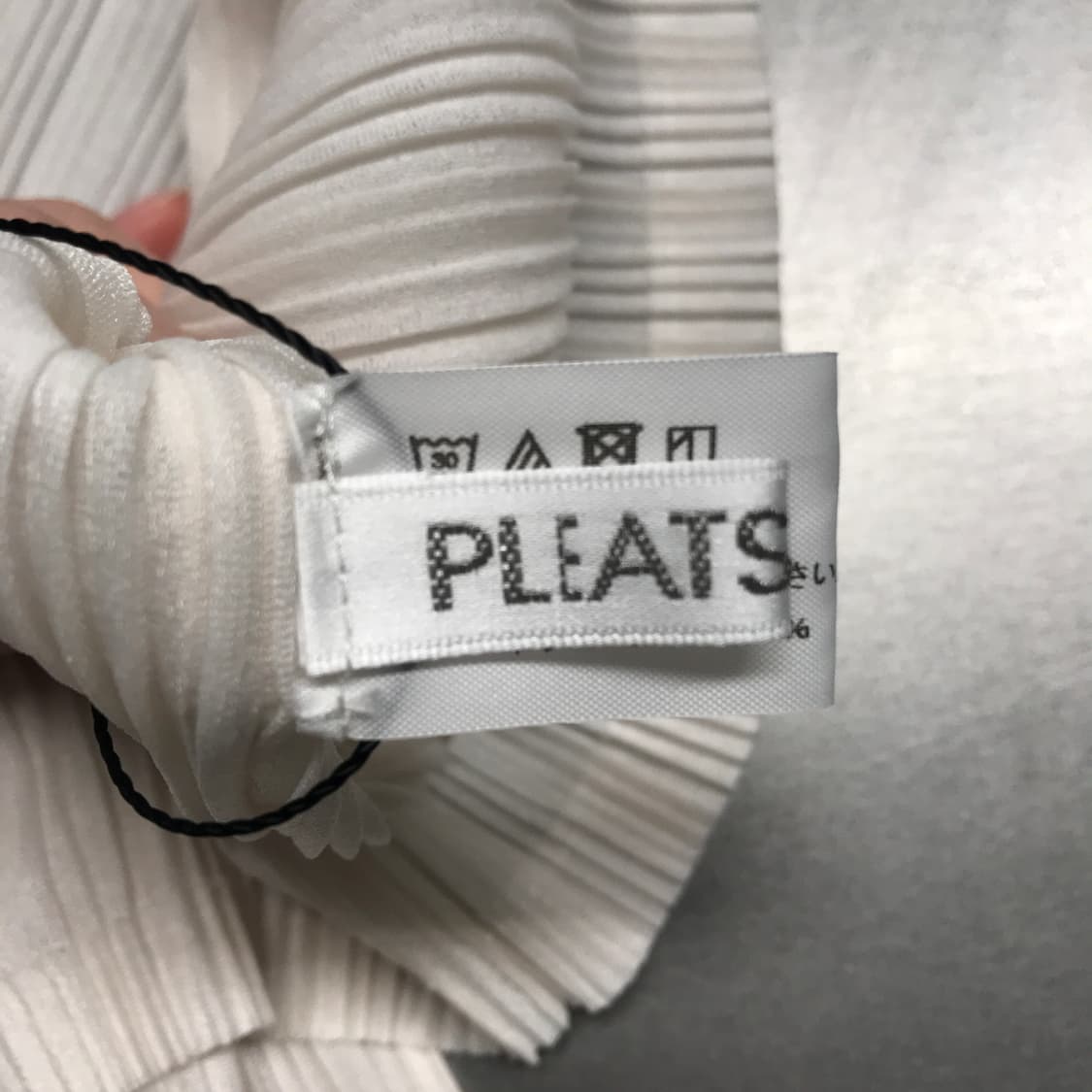 이세이 미야케 플리츠 플리즈 넥워머 상품이미지4