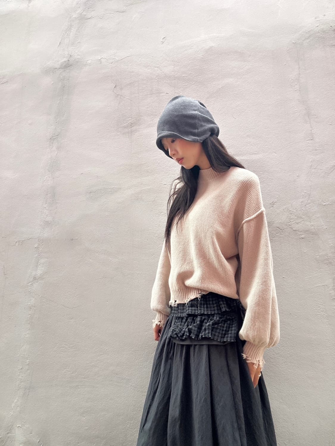 Grunge tassel trimming knit / ivory 상품이미지1