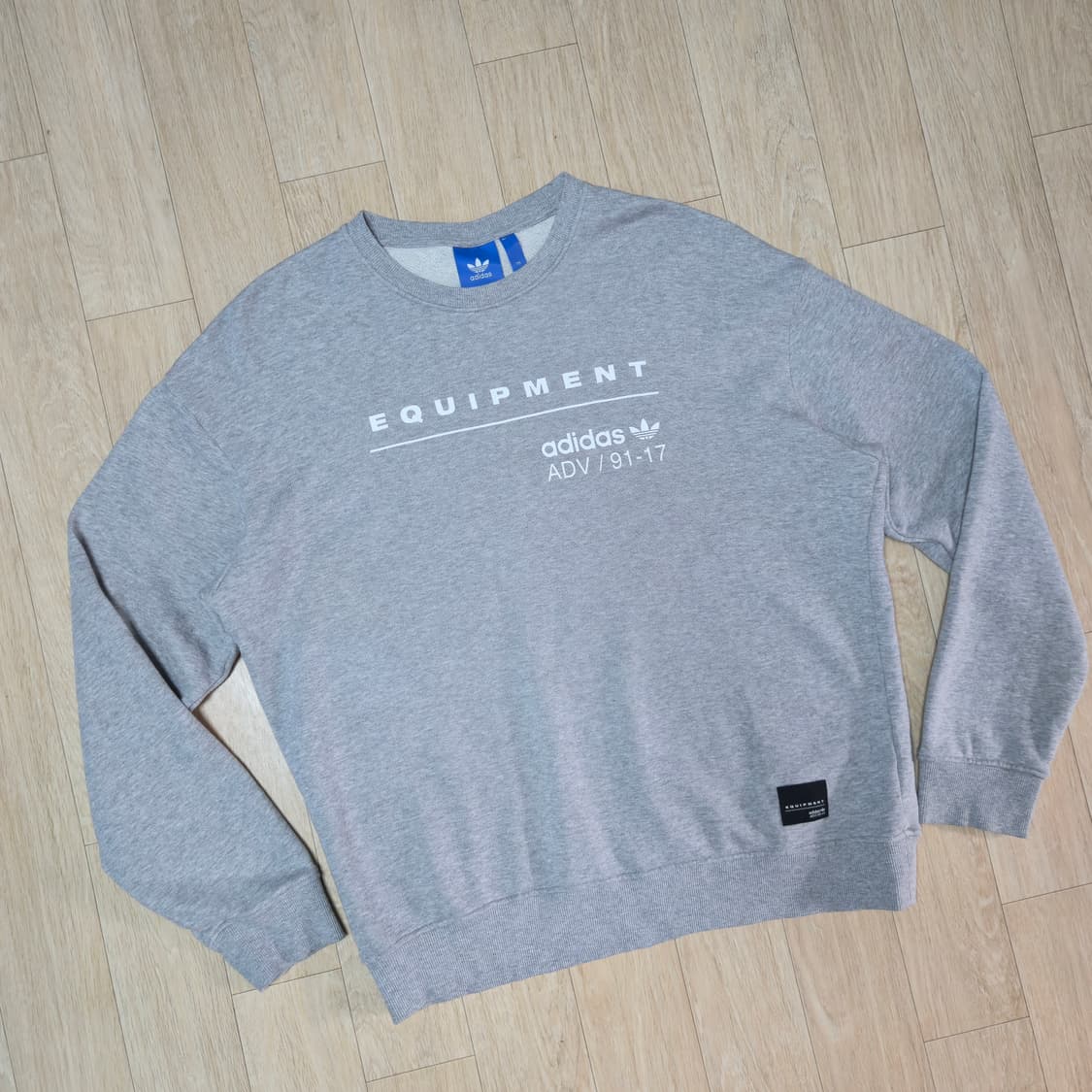 아디다스 EQUIPMENT 맨투맨 회색 상품이미지2