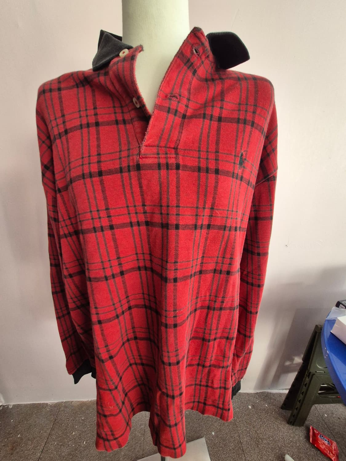 폴로 랄프로렌 레드 체크 셔츠입니다
- 상품이미지1