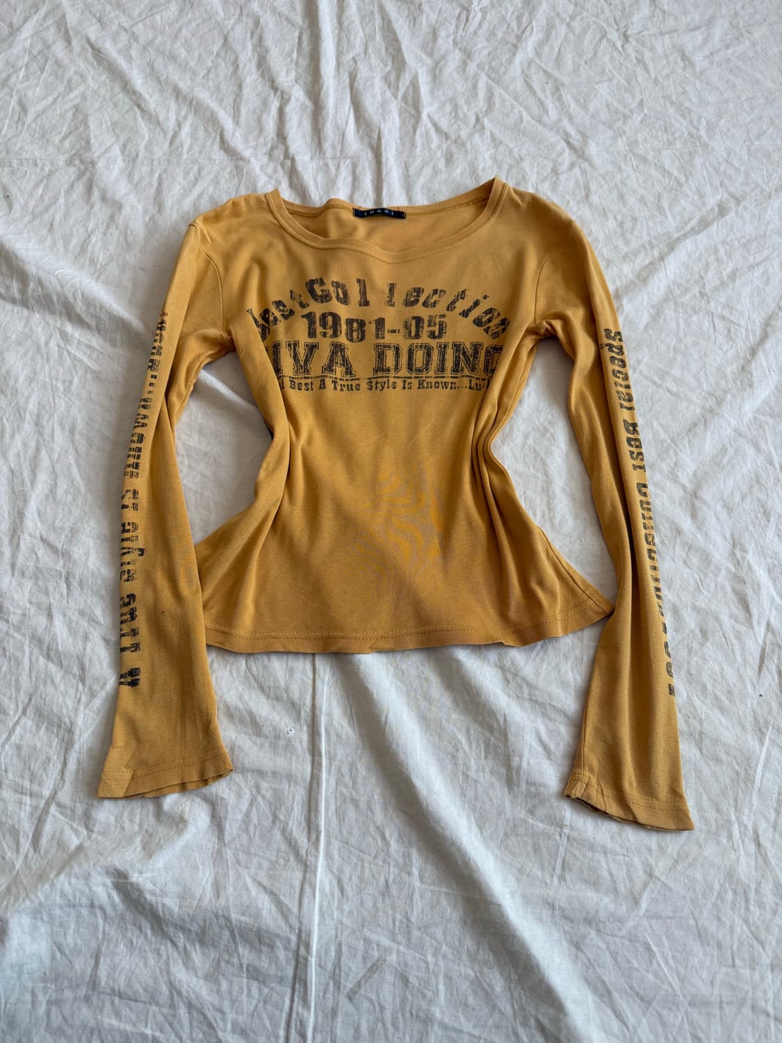 잉그니 머스타드 와투케 y2k 00‘s 딱붙 롱슬리브 상품이미지1