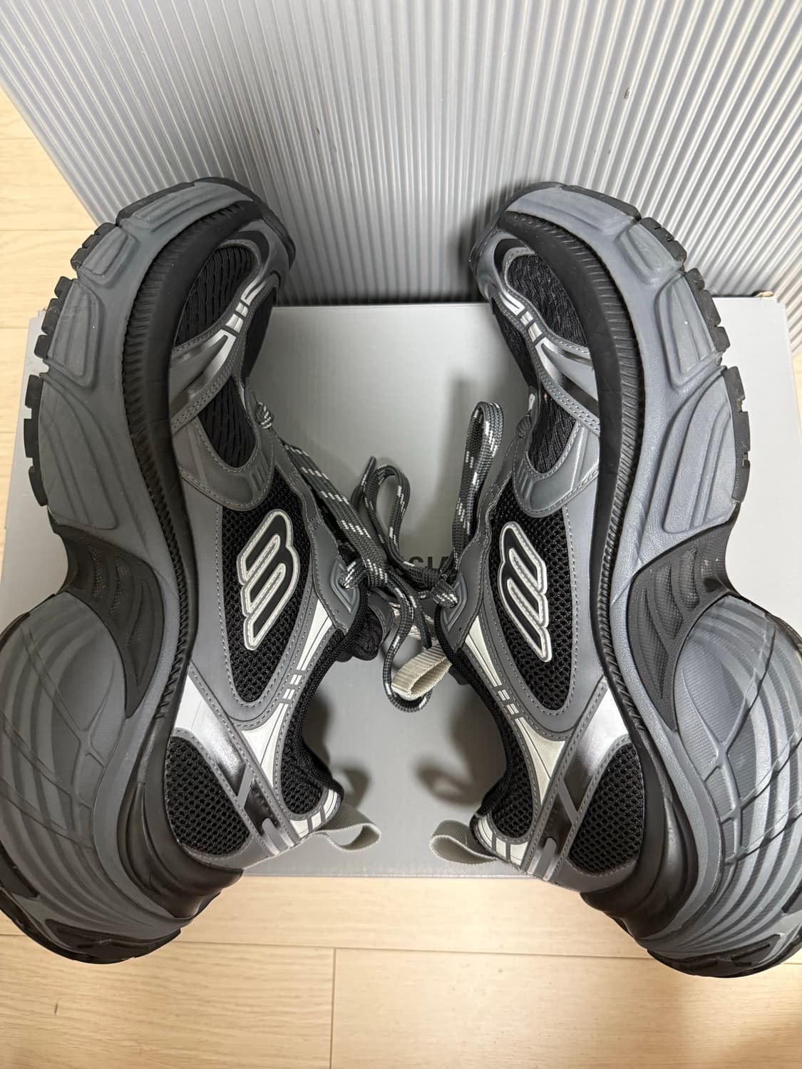 발렌시아가 6xl 45 상품이미지6