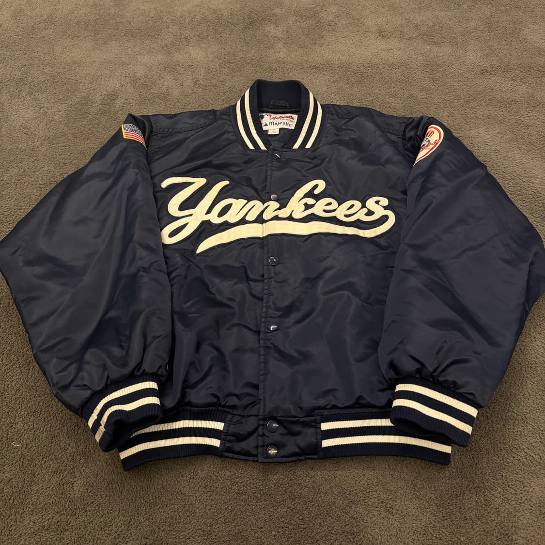 [ 정품/M ] 마제스틱 뉴욕양키스 스타디움 바시티 자켓 상품이미지3