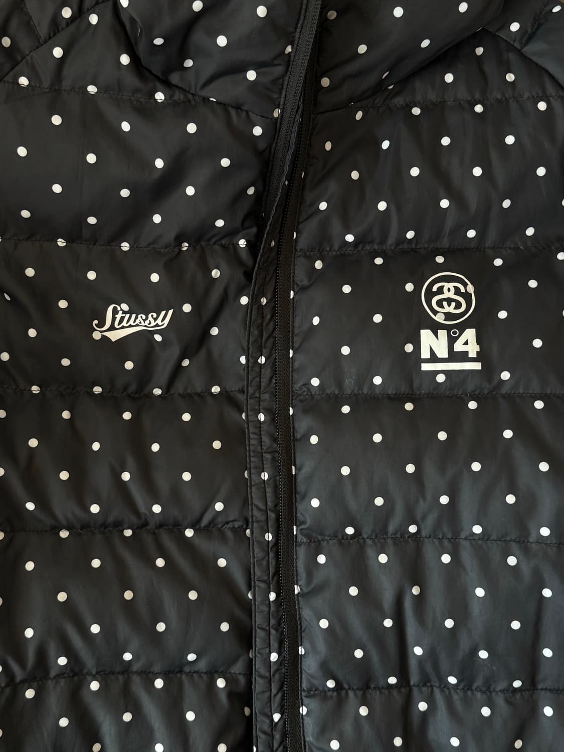 스투시 도트 경량패딩 상품이미지2