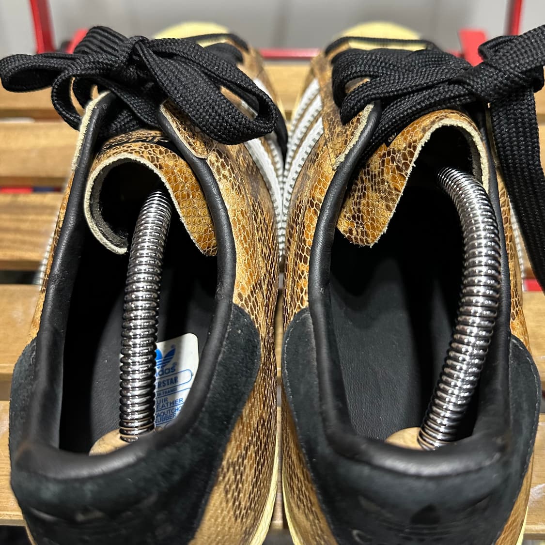 270) 아디다스 운동화 남성 남자 슈퍼스타 80s 브라운 스네이크 상품이미지5