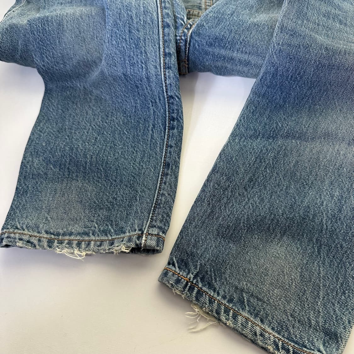 우먼S 리바이스501 중청워시드 버튼플라이 데님팬츠 상품이미지7