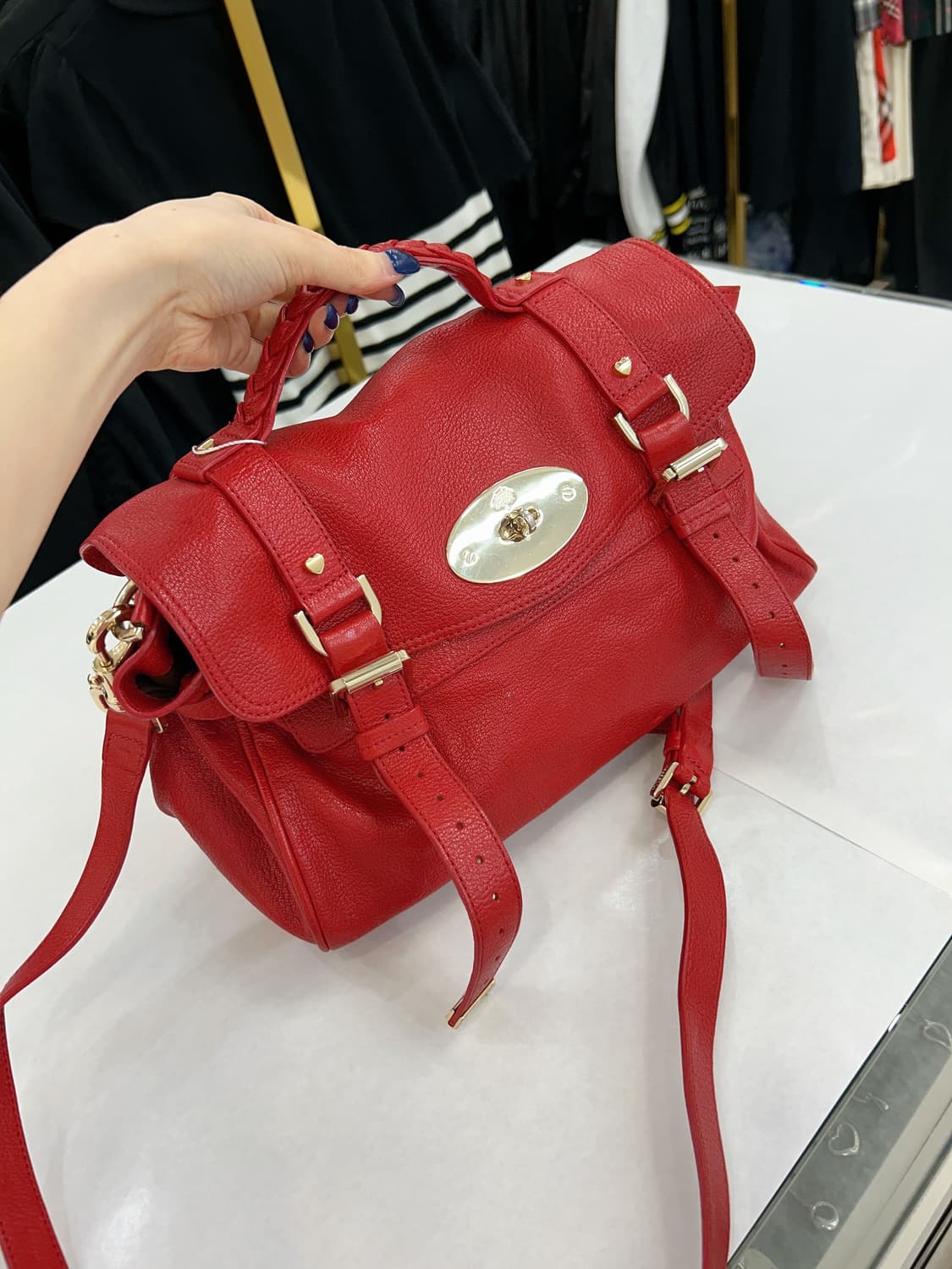 멀버리 알렉사 레드 하트참 발렌타인데이 리미티드 에디션 상품이미지1