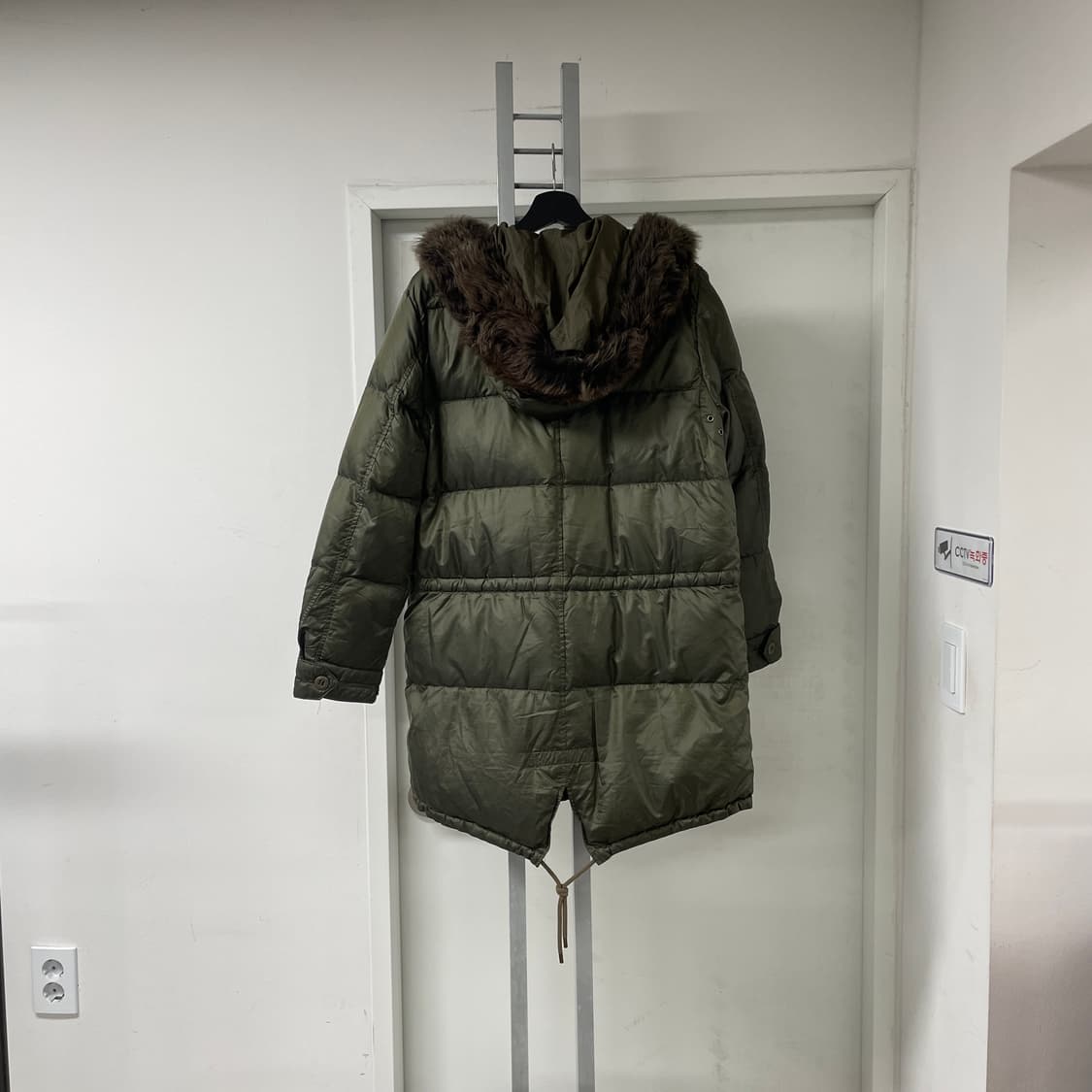 폴로 랄프로렌 카키 패딩 S(W) 상품이미지5