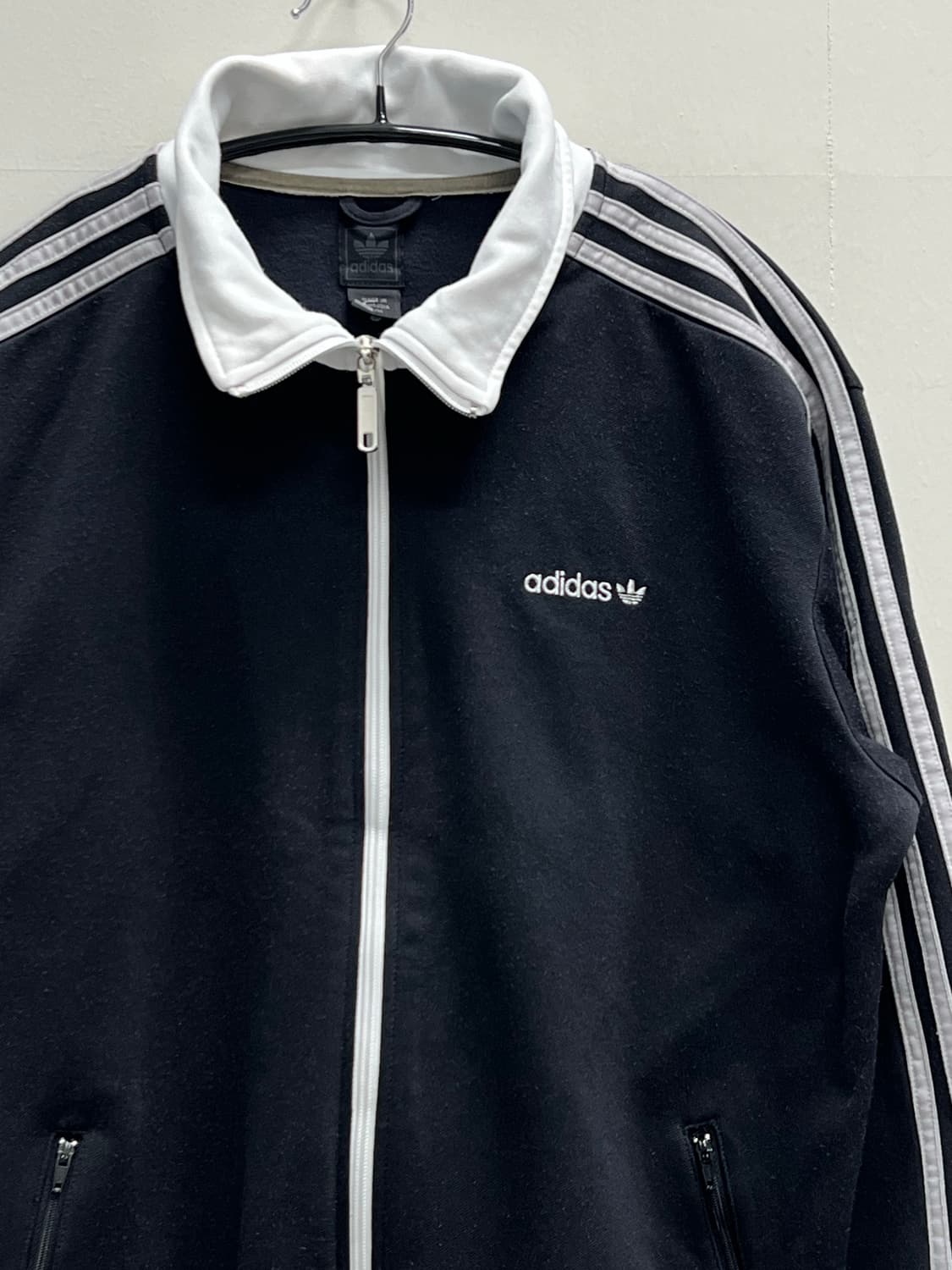 아디다스 올드스쿨 베켄바우어 트랙탑 져지 블랙/화이트/그레이 상품이미지3