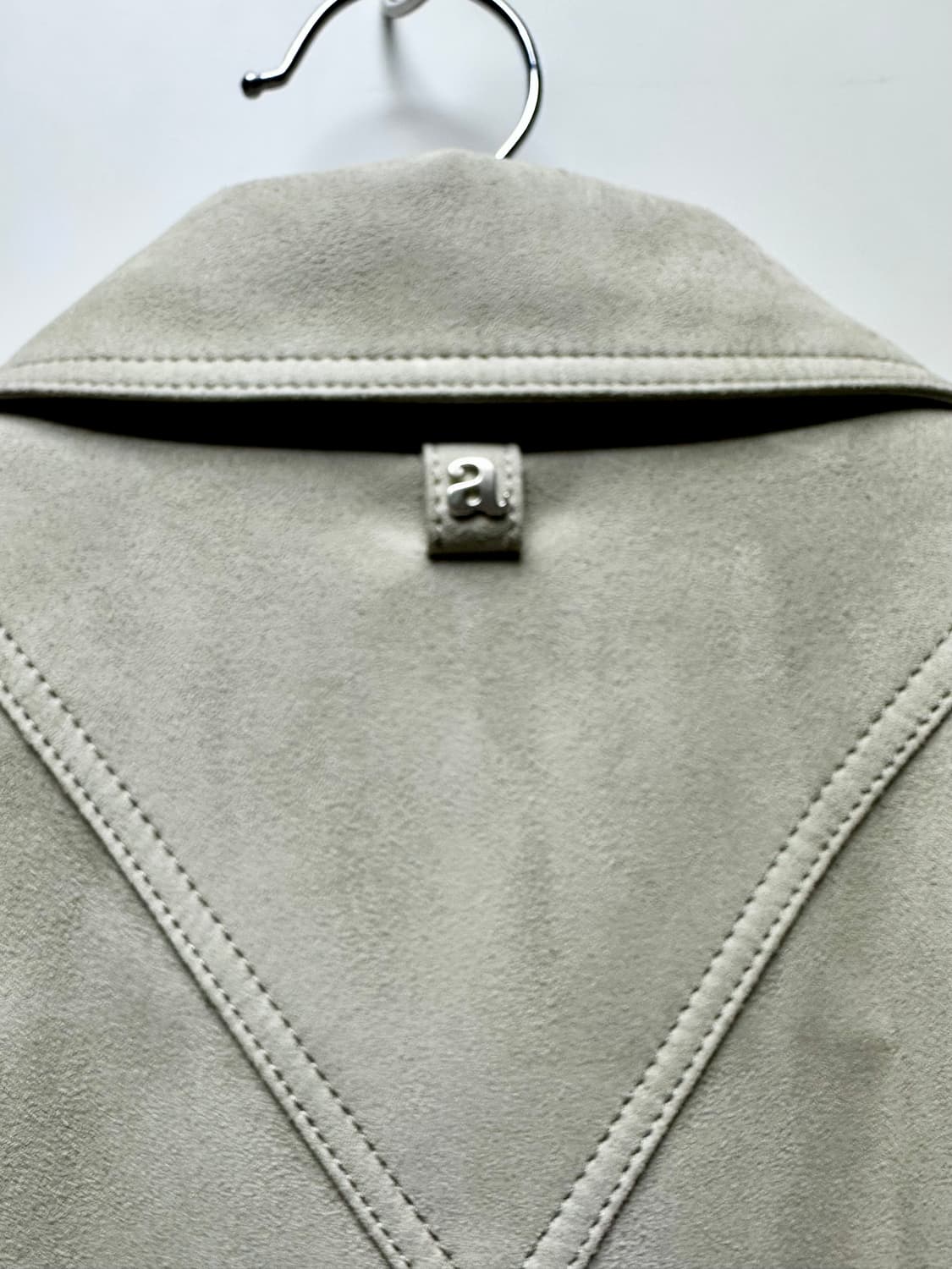 알레그리 베이지 에코스웨이드 자켓-50 상품이미지3