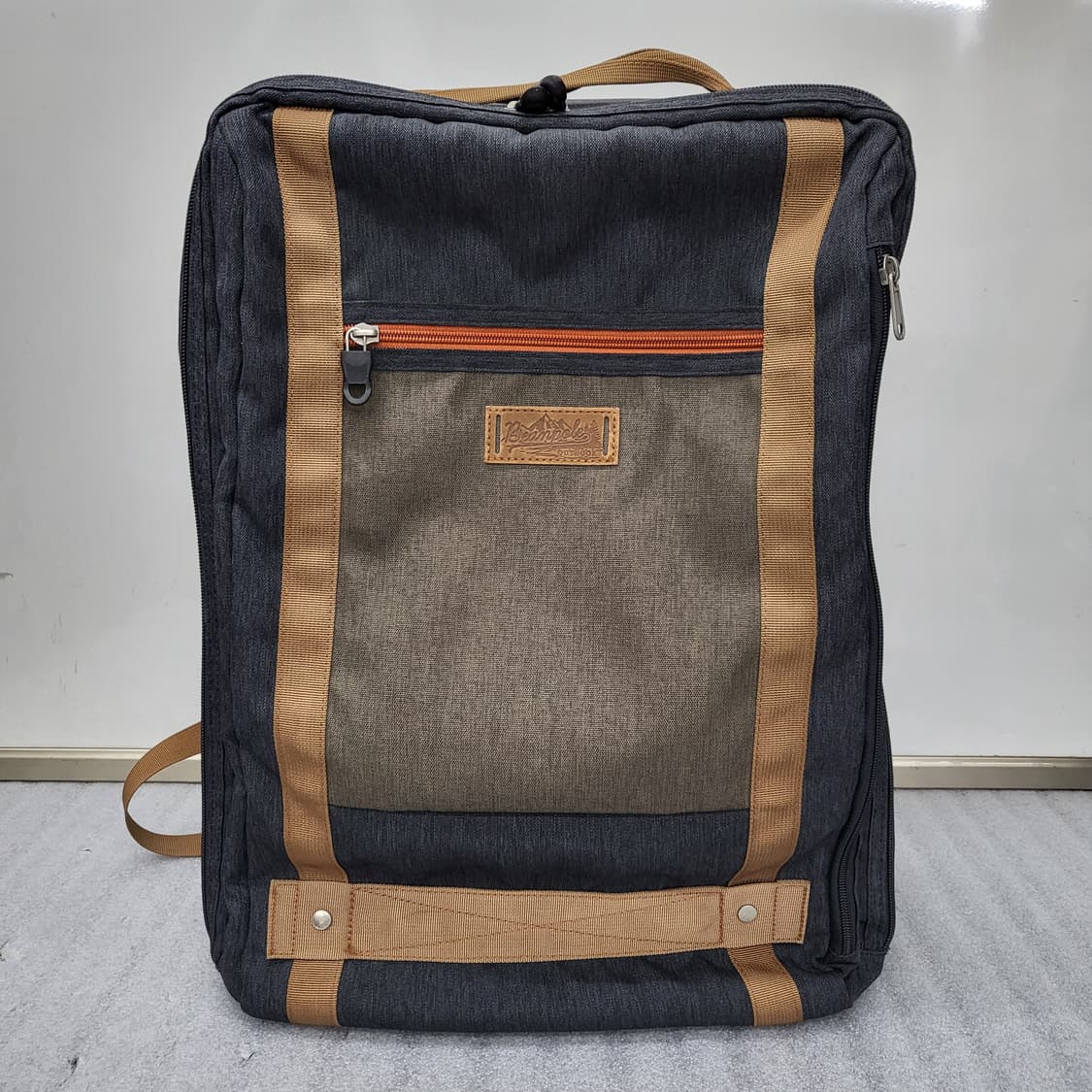 빈폴 아웃도어 여행용 백팩 46x33x13cm 상품이미지2