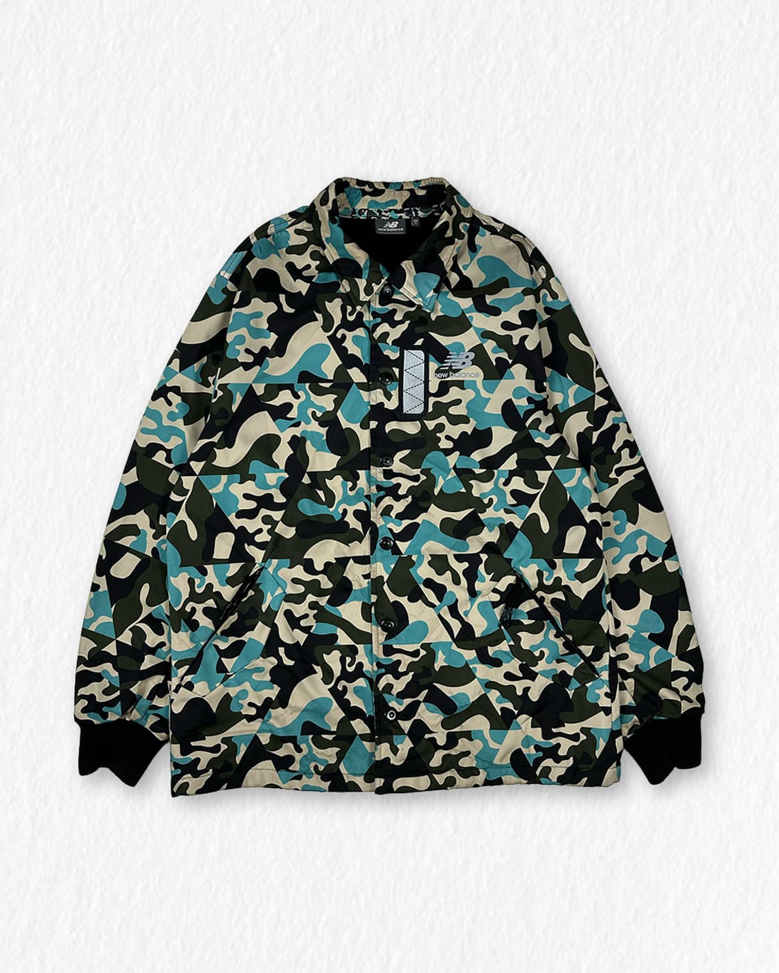 뉴발란스 블루카모 스키 코치자켓 상품이미지1