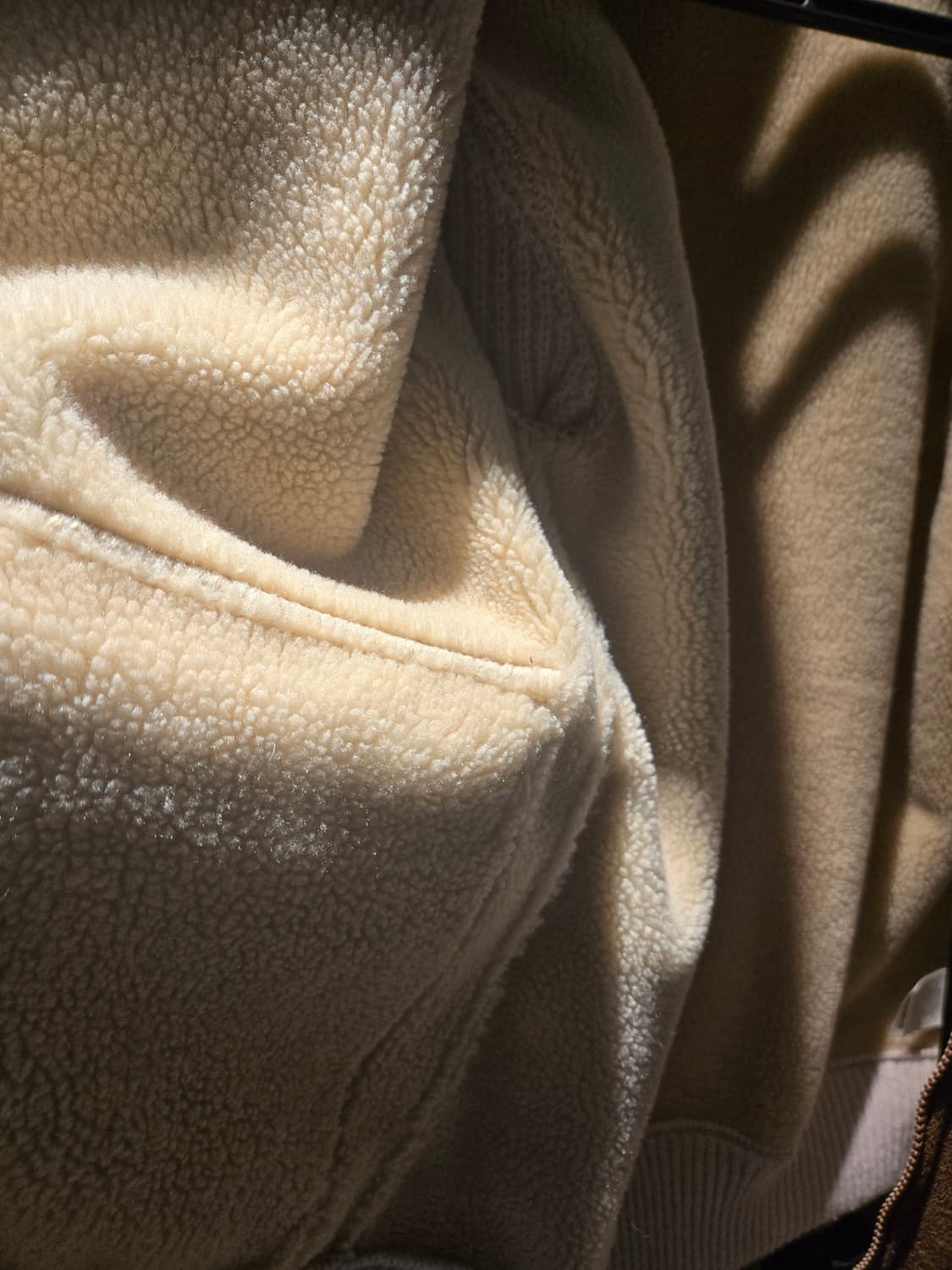 그란싸소 니트 슬리브 가죽 하이브리드 자켓 니트패딩 상품이미지9