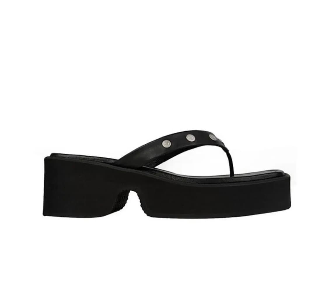 세릭 CERRIC STUD FLIP FLOPS 세릭 스터드 플립플랍225 상품이미지1