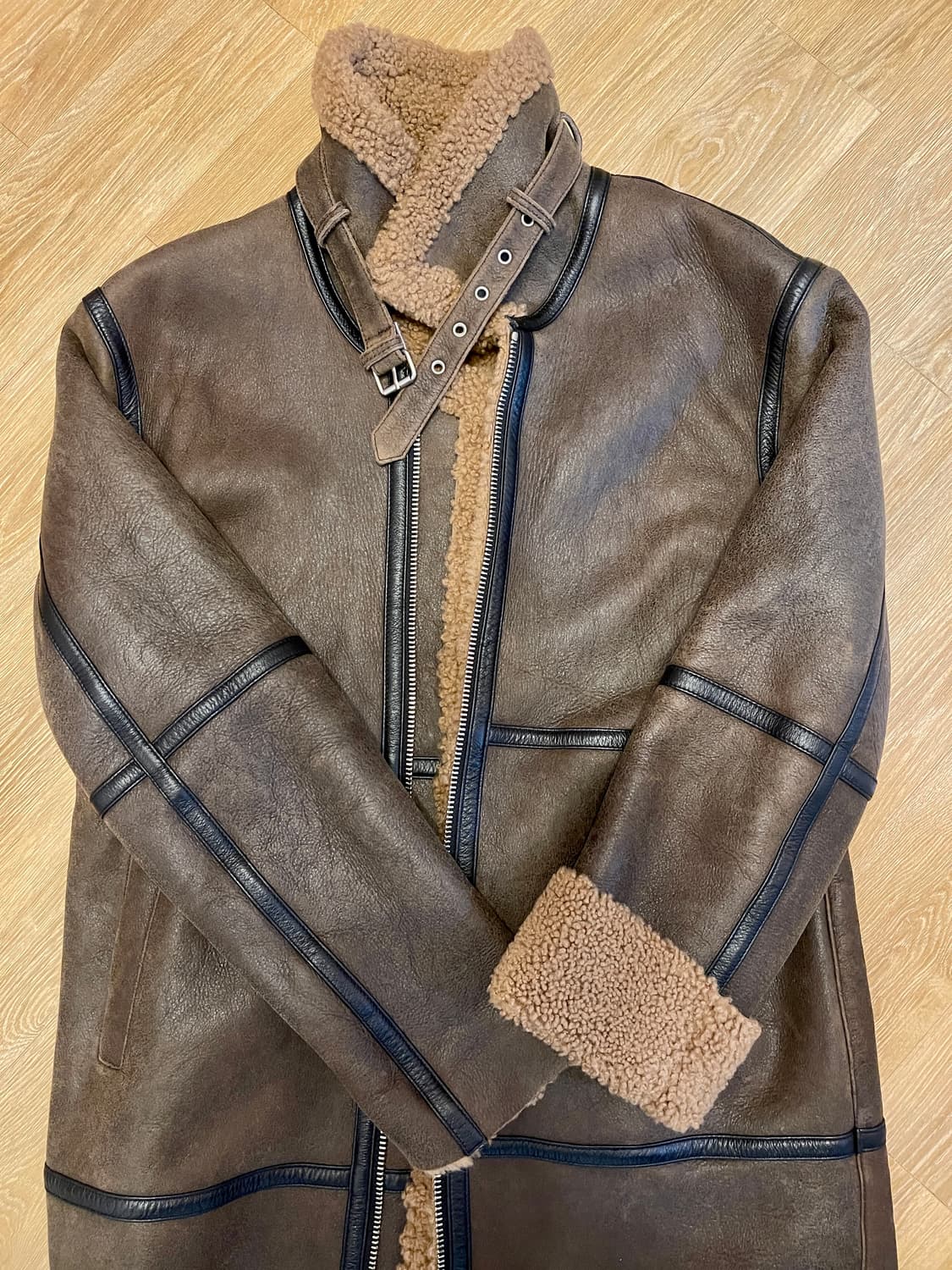 ✨리얼 램스킨 롱 무스탕 (전체 양털 안감) 상품이미지5