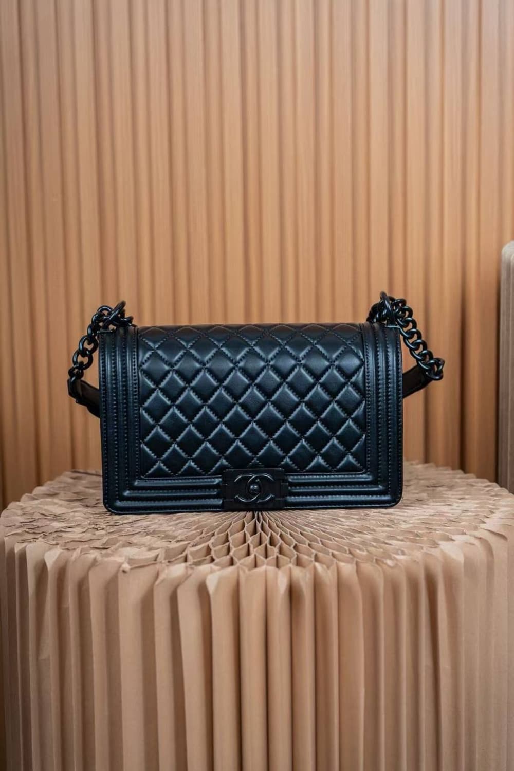 샤넬 보이 샤넬 플랩백(Chanel Boy Chanel Flap Bag) 상품이미지5