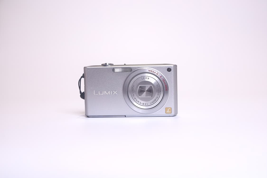 파나소닉 루믹스 FX33 실버 박스셋 (라이카 C-LUX3 동일 모델) 상품이미지2