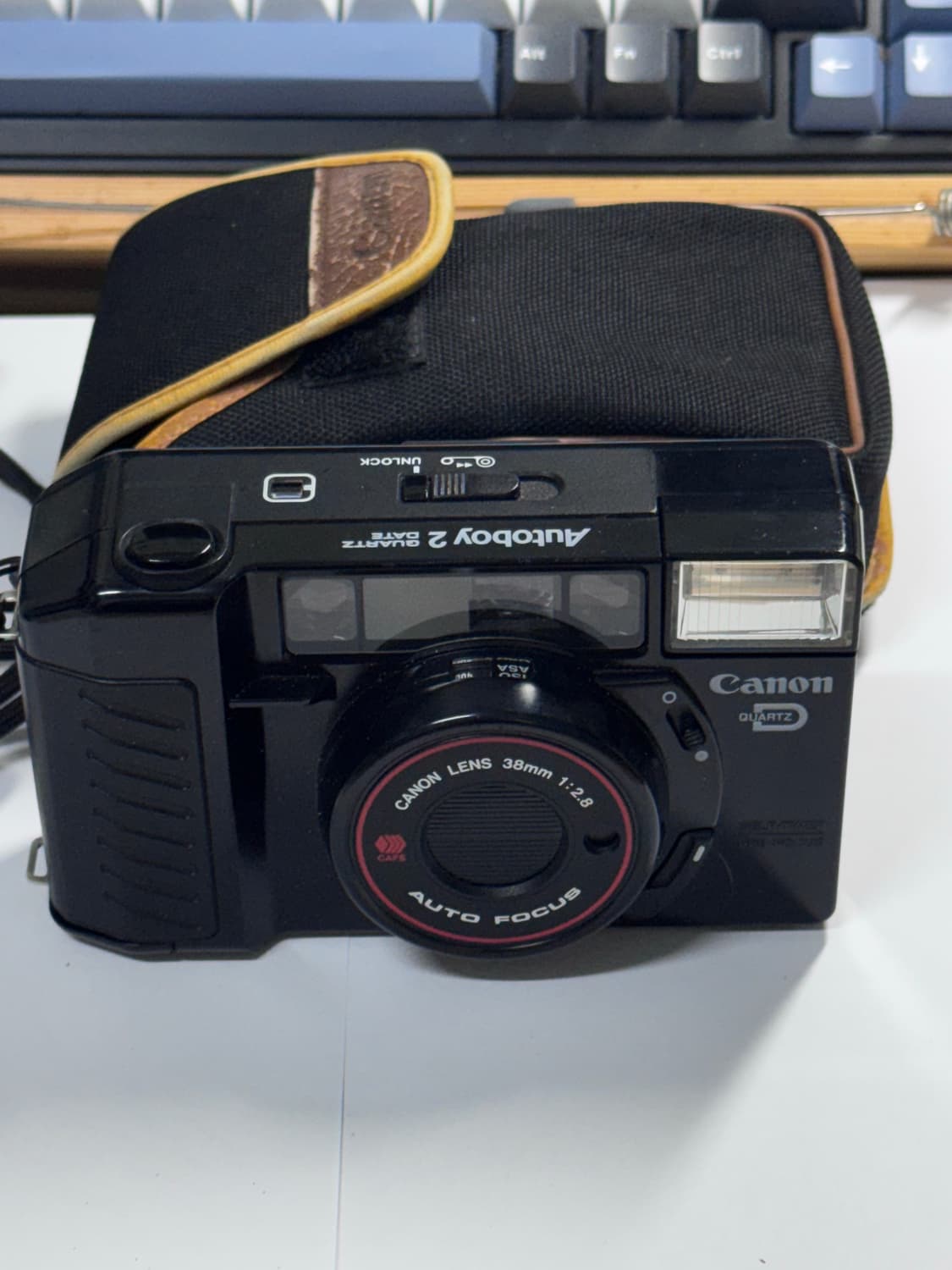 캐논 오토보이2 필름카메라 팝니다 상품이미지2