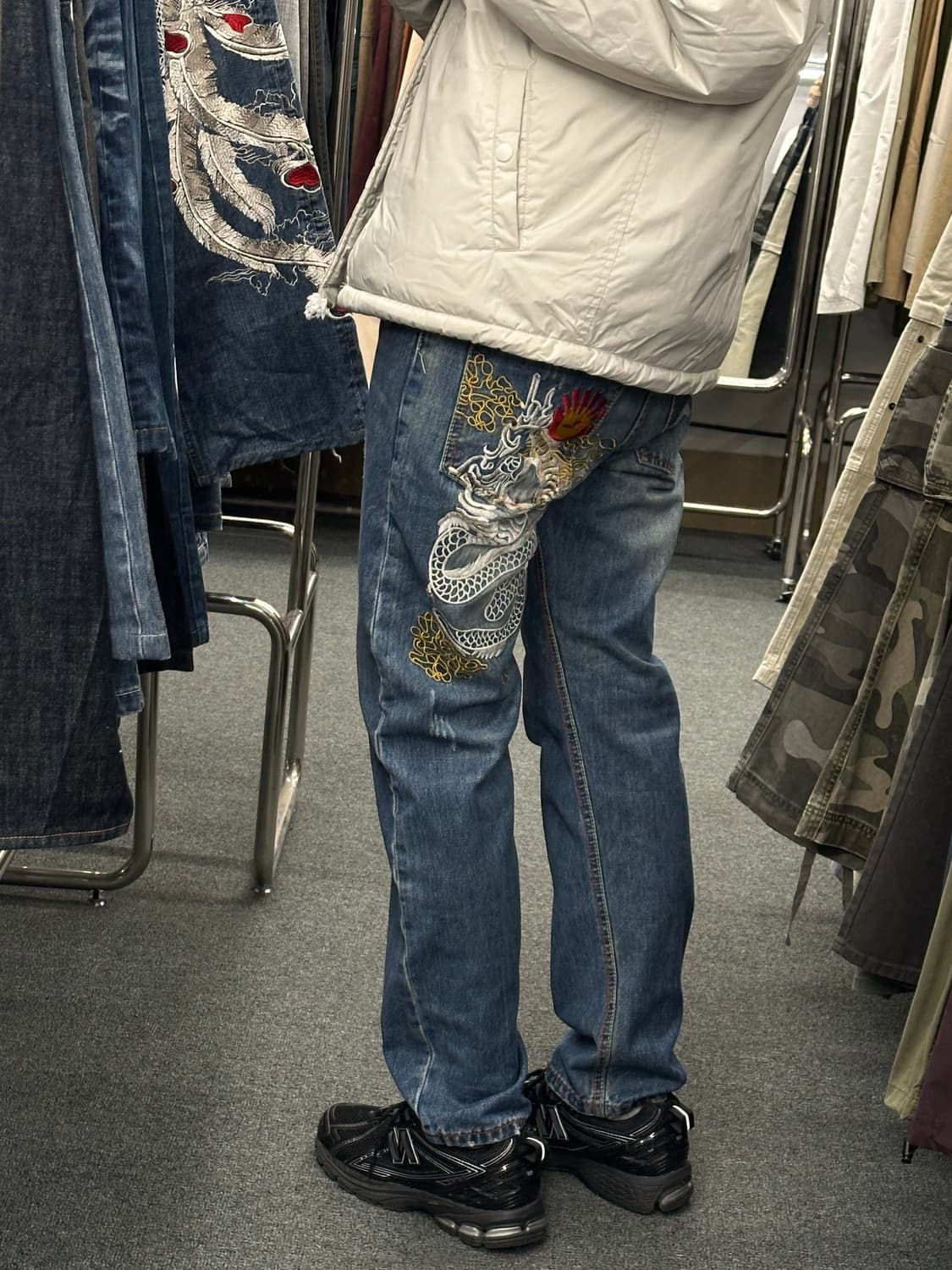 OS)에비수 빈티지 드래곤 자수 데님팬츠 상품이미지1
