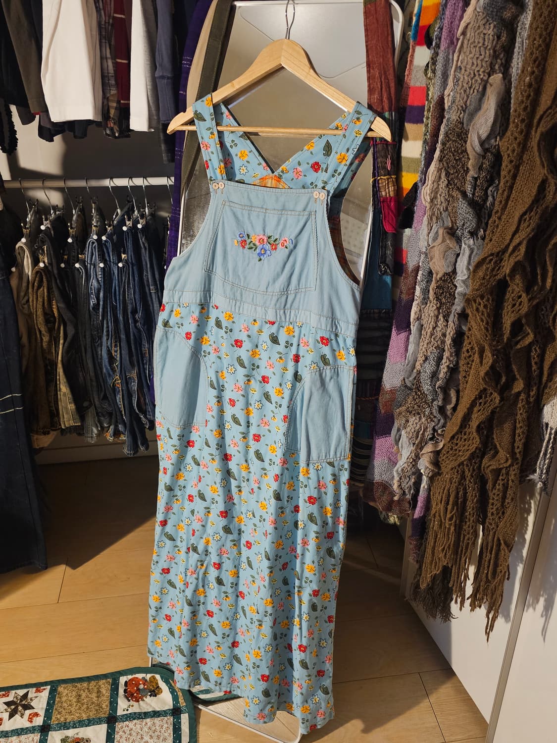 쿨톤 플라워 코듀로이 멜빵 원피스 상품이미지1