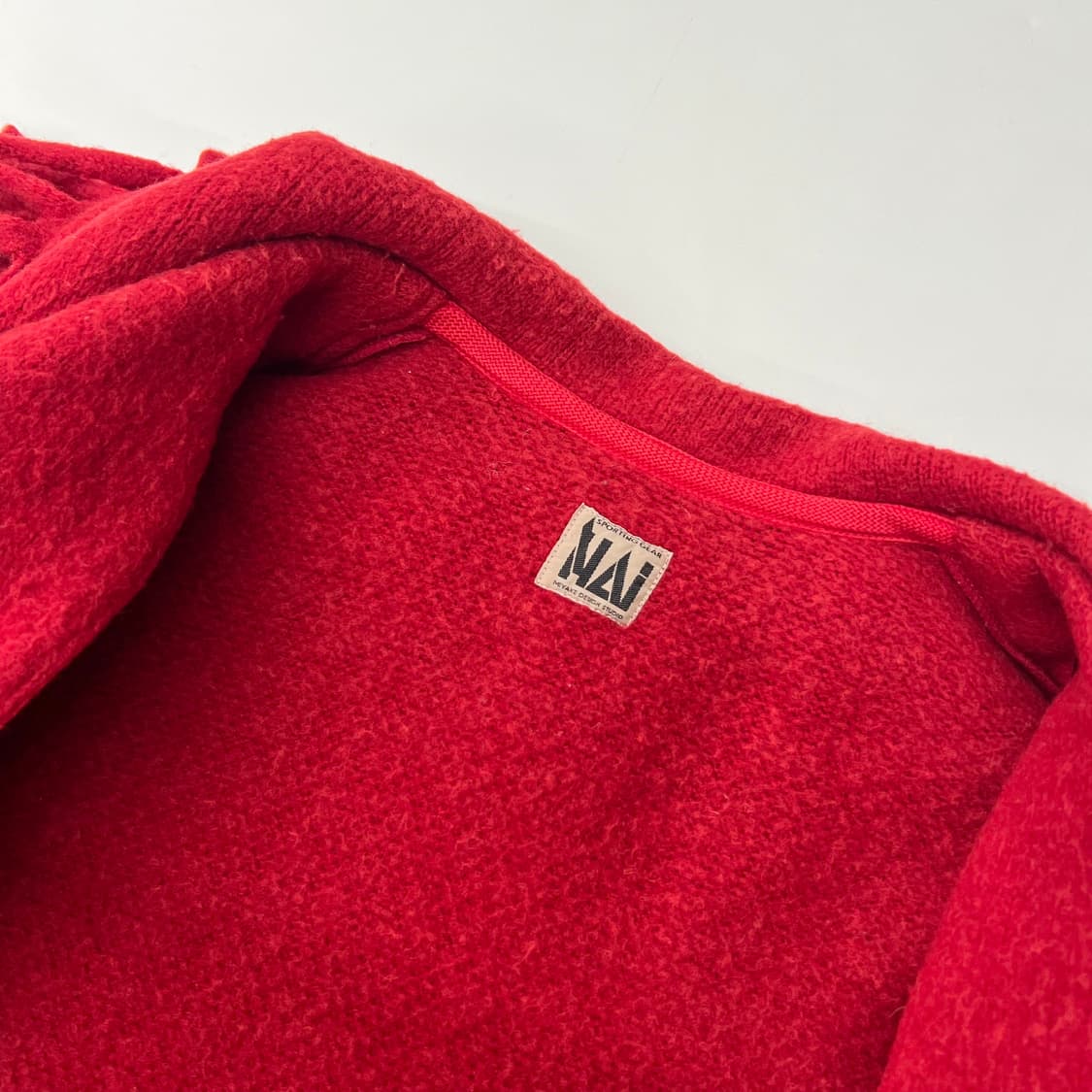 isseymiyake 90‘s 이세이미야케 울 레드 테 상품이미지3