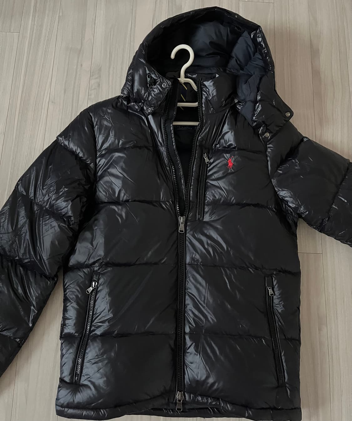 폴로 유광 패딩 S사이즈 25FW 상품이미지1