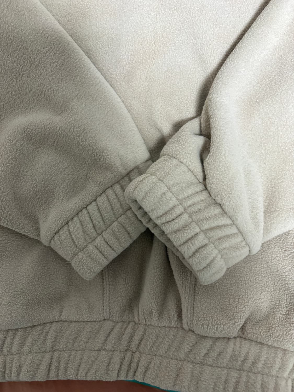 테켓 플리스 풀오버 베이지 상품이미지6